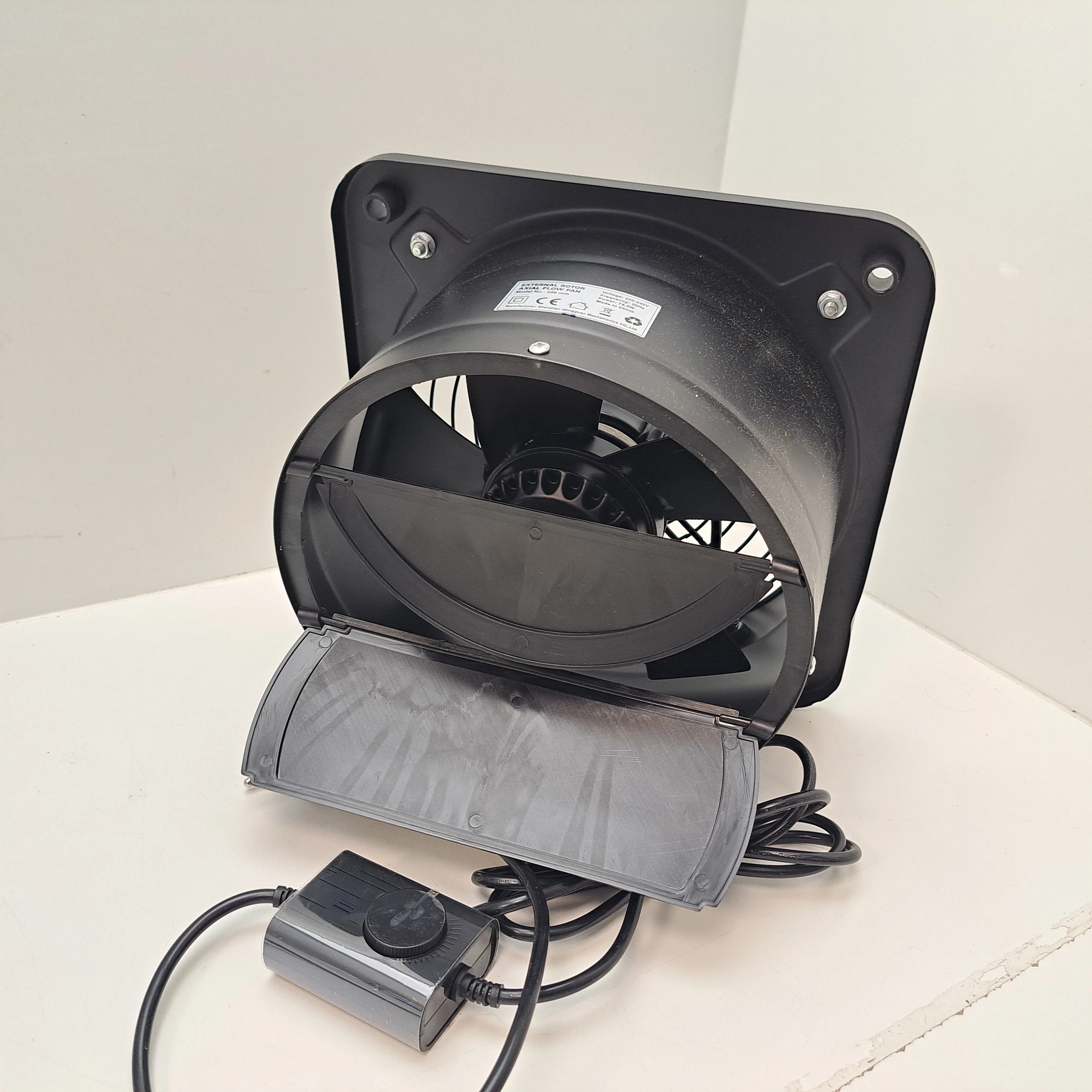 wentylator-kanalowy-245mm-czarny-stan-11323-2