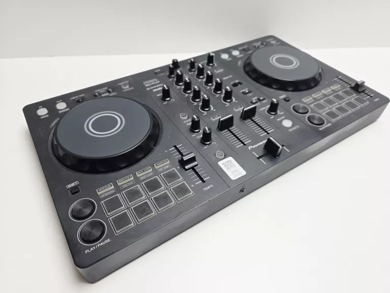 pioneer-ddj-flx4-2-kanalowy-kontroler-dj-ski-ean-gtin-4573201242532