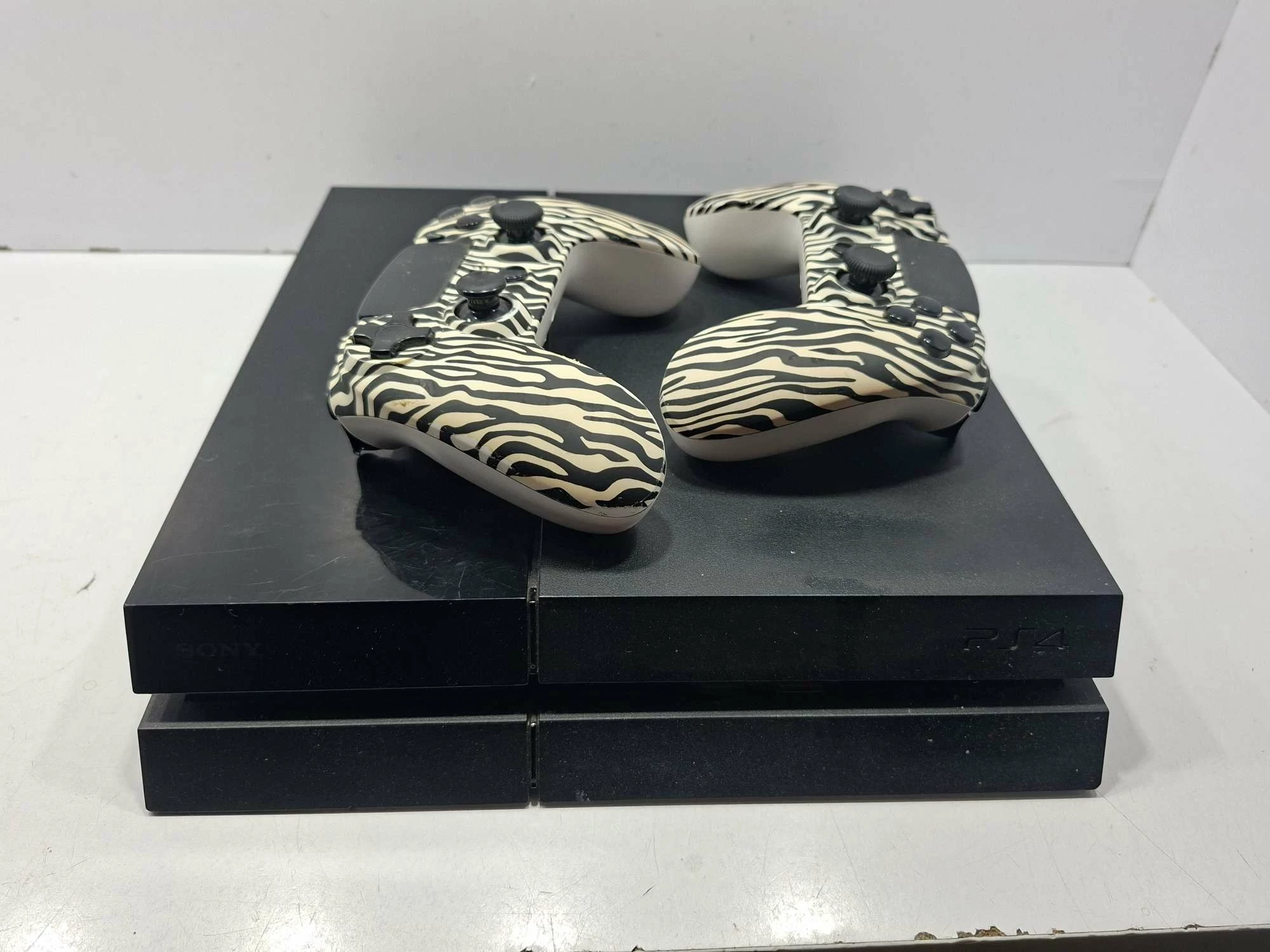 konsola-ps4-fat-2-x-pad-nie-org-bielska-45-plock