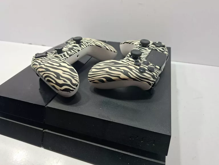 konsola-ps4-fat-2-x-pad-nie-org-stan-11323-2