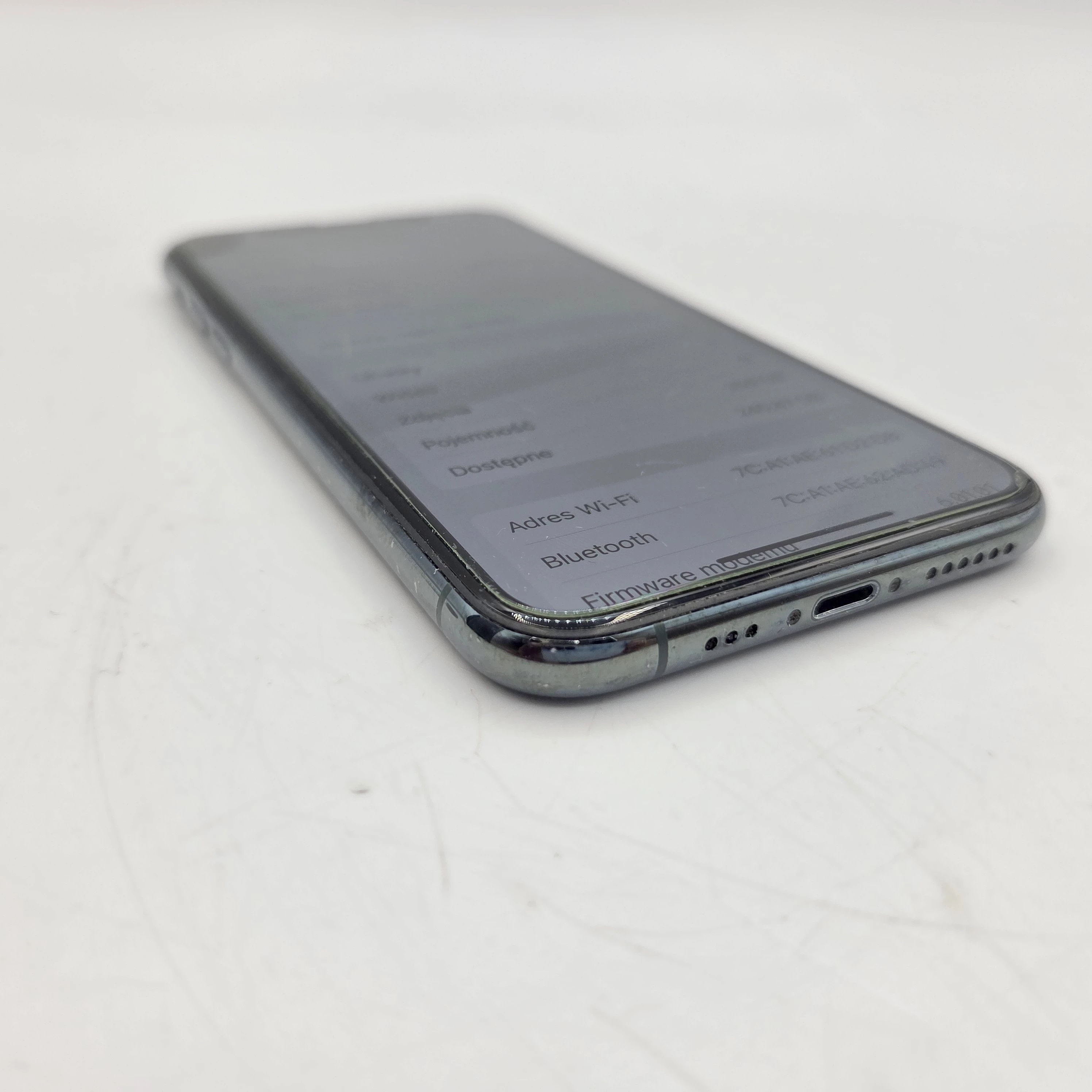 telefon-iphone-11-pro-256gb-76-opis-ean-gtin-190199382633