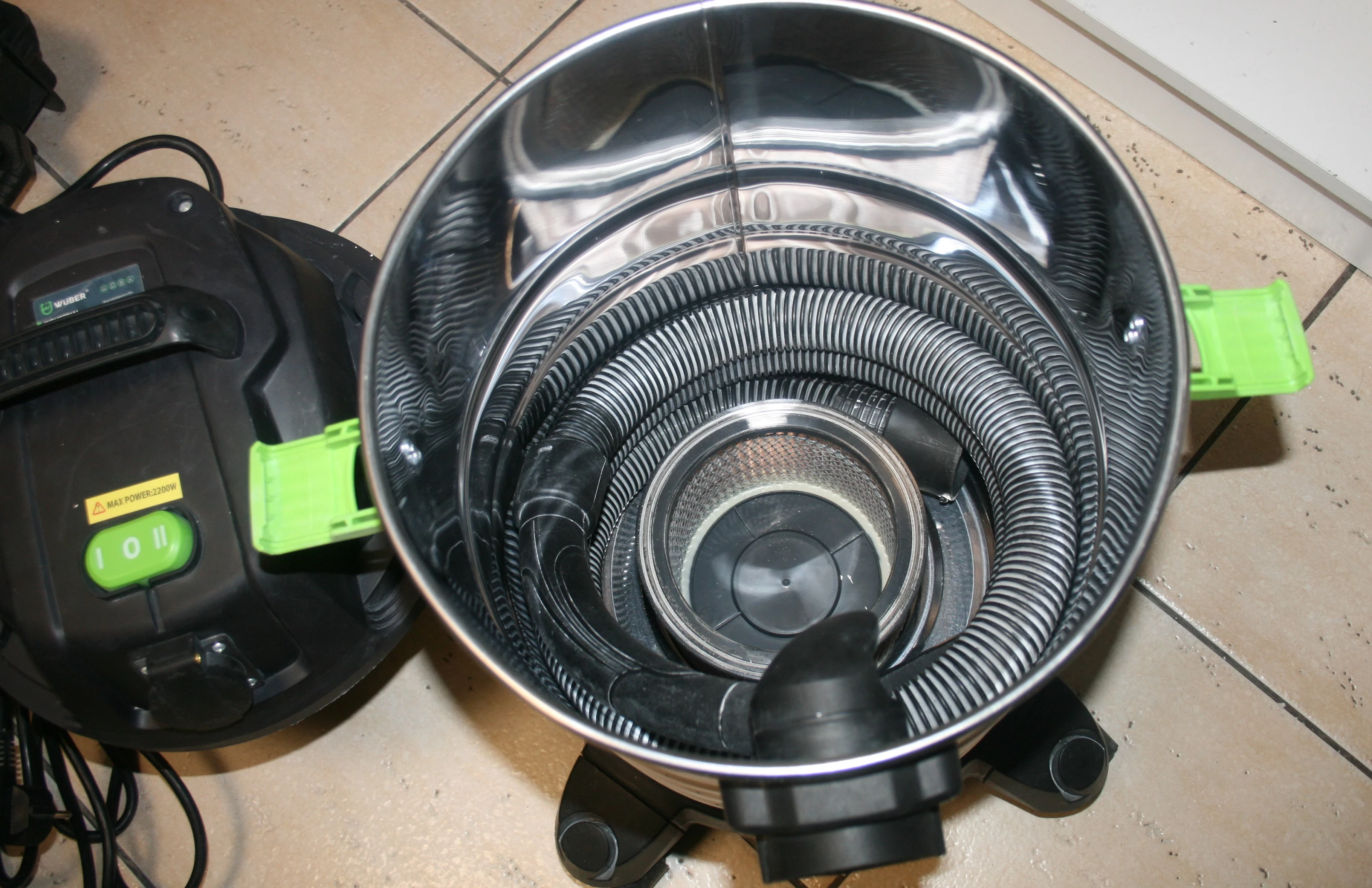 odkurzacz-przemyslowy-wuber-w42666-maksymalna-moc-230848