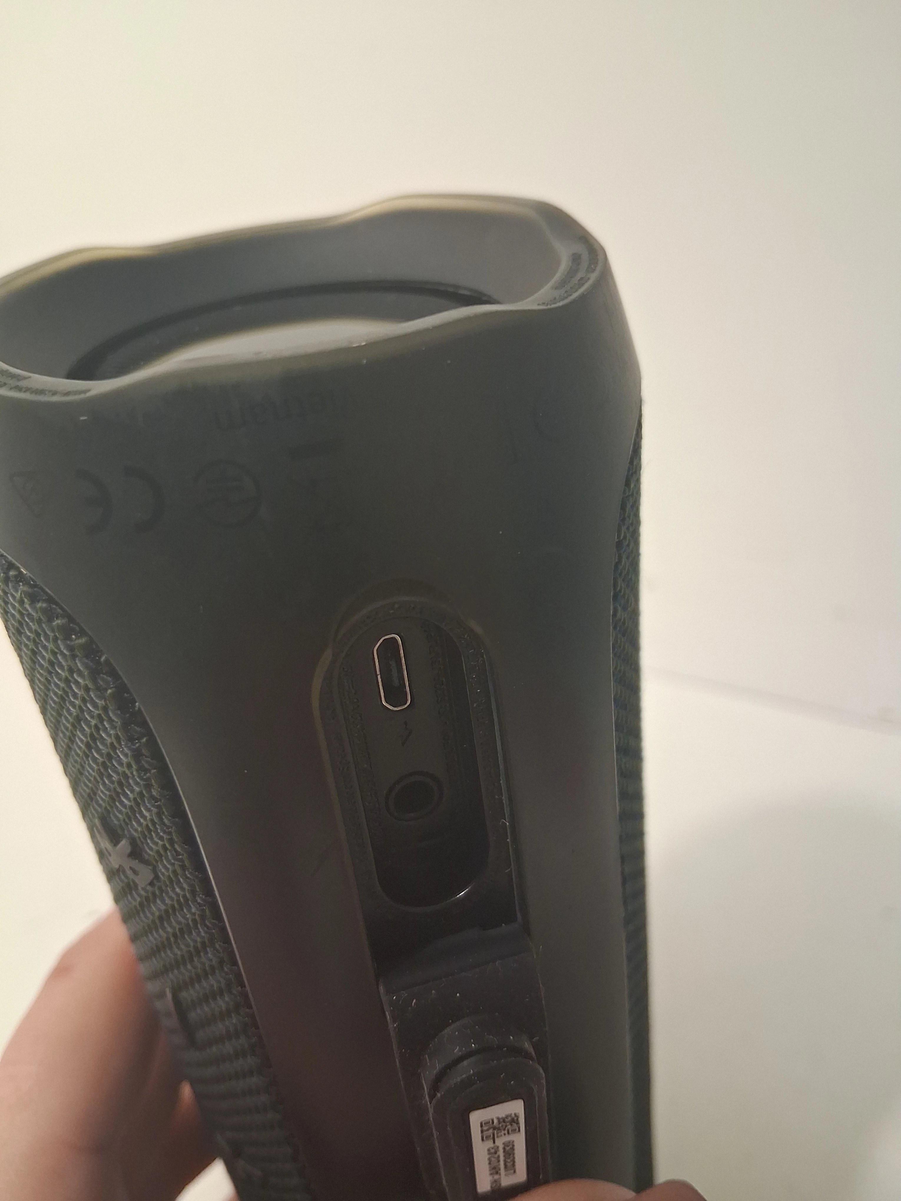 glosnik-jbl-flip-4-lad-kod-producenta-jblflip4blk