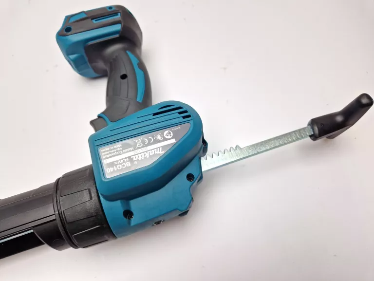 akumulatorowy-wyciskach-do-kleju-i-silikonu-144v-makita-bcg140-body-seria-lxt