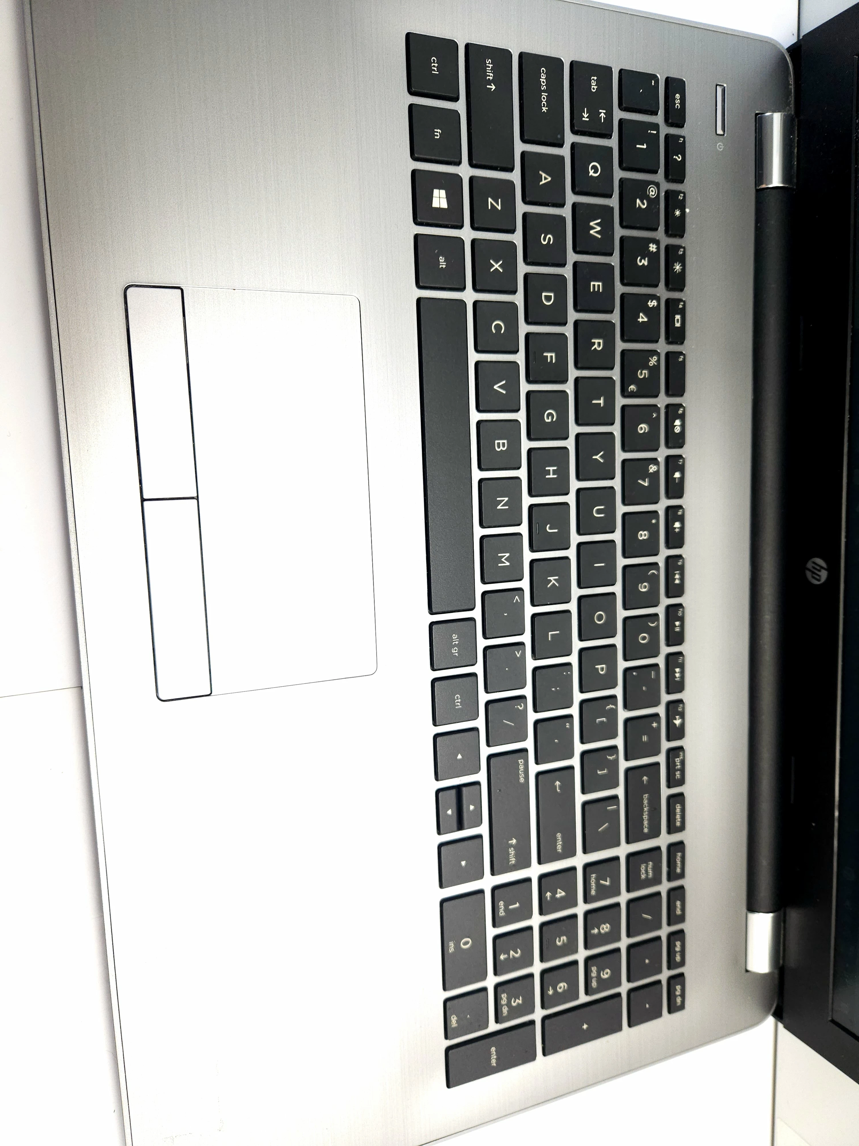 laptop-hp-255-g6-156-41000gb-amd-a6-windows-10-home-ean-gtin-192545238083