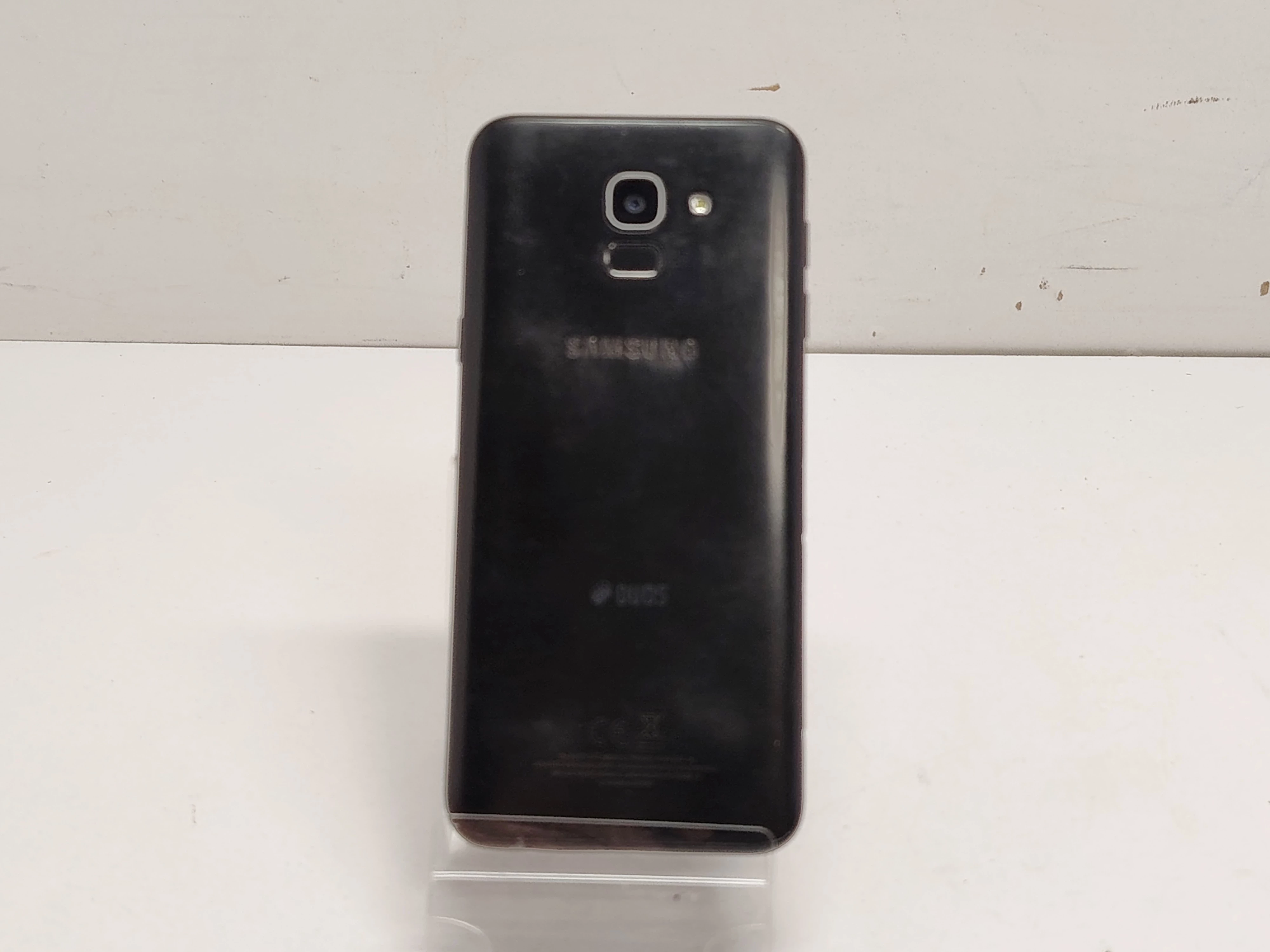 telefon-samsung-galaxy-j6-pobity-typ-202685-212929