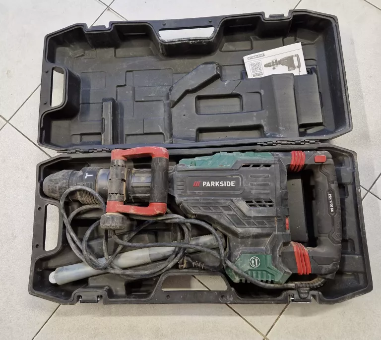 mlot-wyburzeniowy-parkside-pah-1700-c4-walizka-emilii-gierczak-35-szczecin-rs