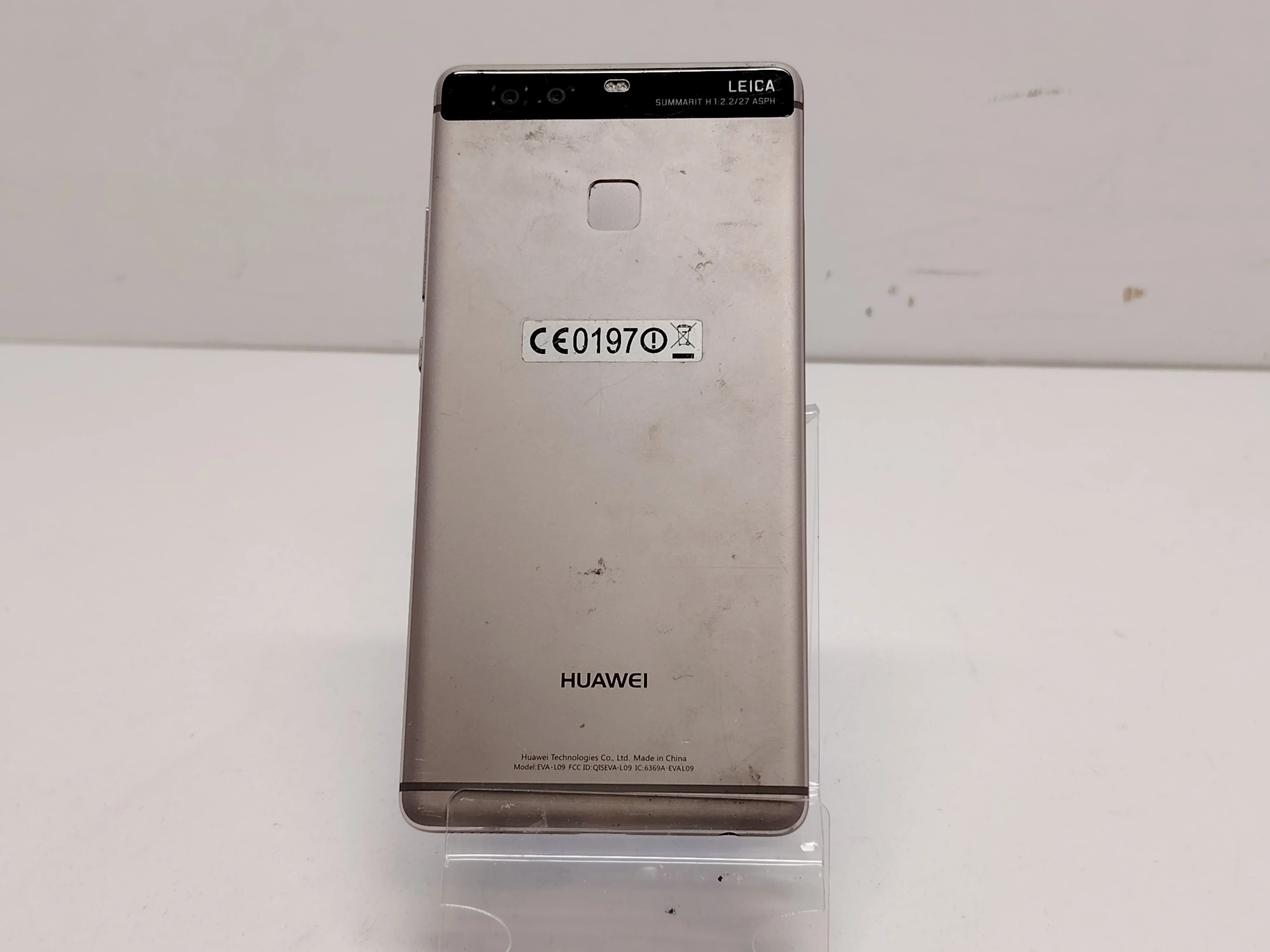 telefon-huawei-p9-przekatna-ekranu-520