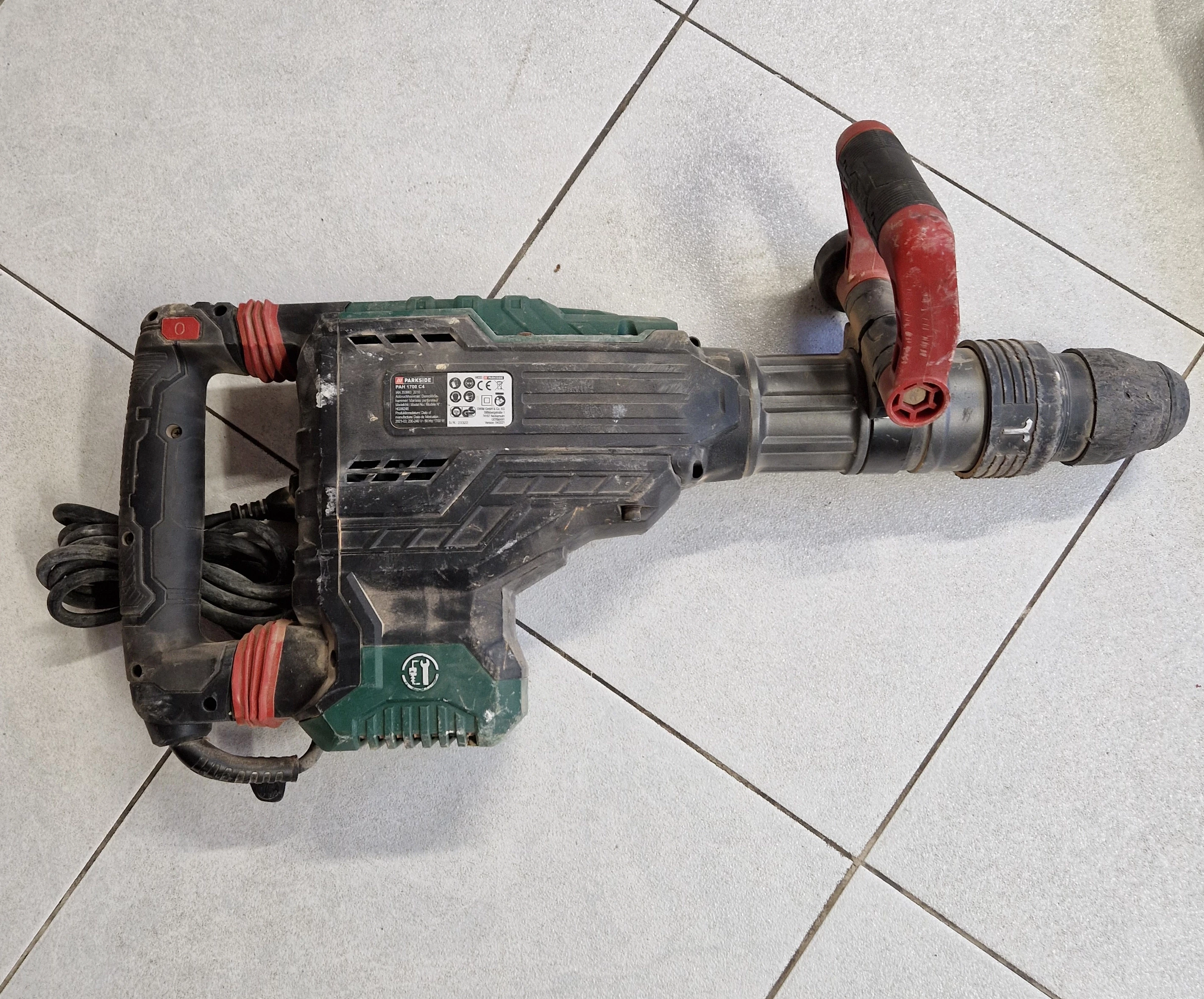 mlot-wyburzeniowy-parkside-pah-1700-c4-walizka-rodzaj-uchwytu-205149-222645