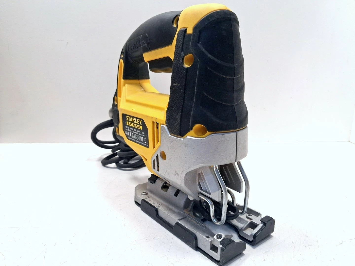 wyrzynarka-stanley-fme340-710w-w-walizce-rodzaj-silnika-204657-221321