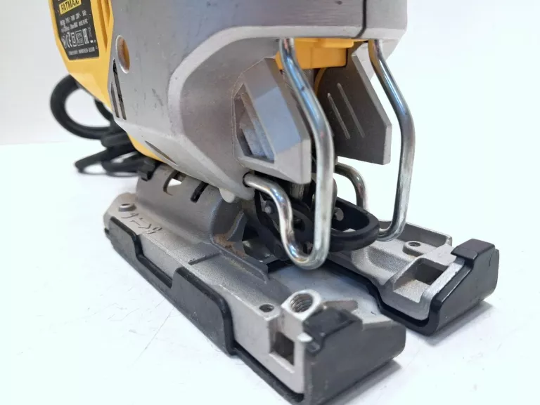 wyrzynarka-stanley-fme340-710w-w-walizce-zasilanie-209202-238306