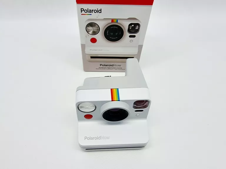 aparat-natychmiastowy-polaroid-now-dabrowszczakow-1811-sj-olsztyn