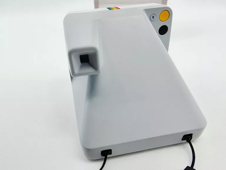 aparat-natychmiastowy-polaroid-now-model-now