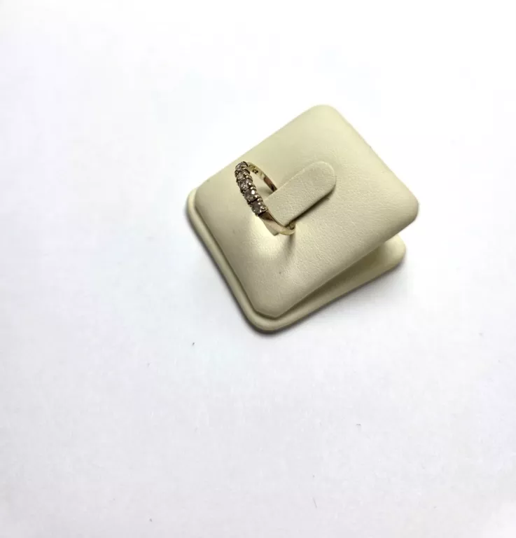 zloty-pierscionek-333-093g-r10-stan-11323-2