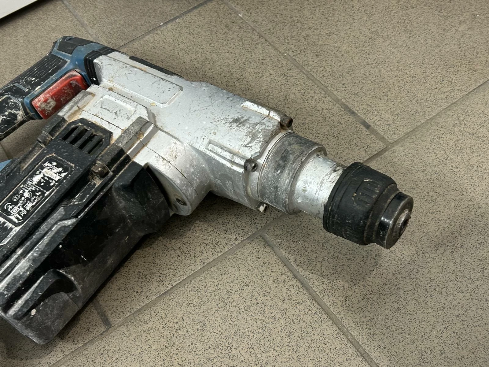 mlotowiertarka-erbauer-erh1500-21w29-00037-walizka-ean-gtin-3663602794875