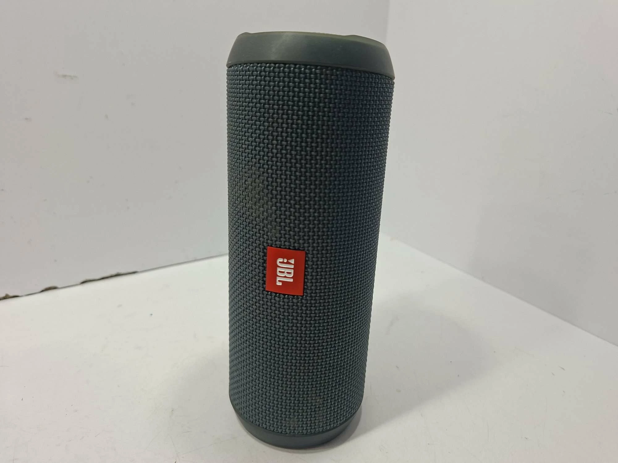jbl-flip-essensial-stan-11323-2