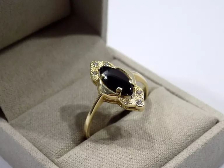 zloty-pierscionek-z-oczkiem-waga-ok-327-proba-585-stan-11323-2