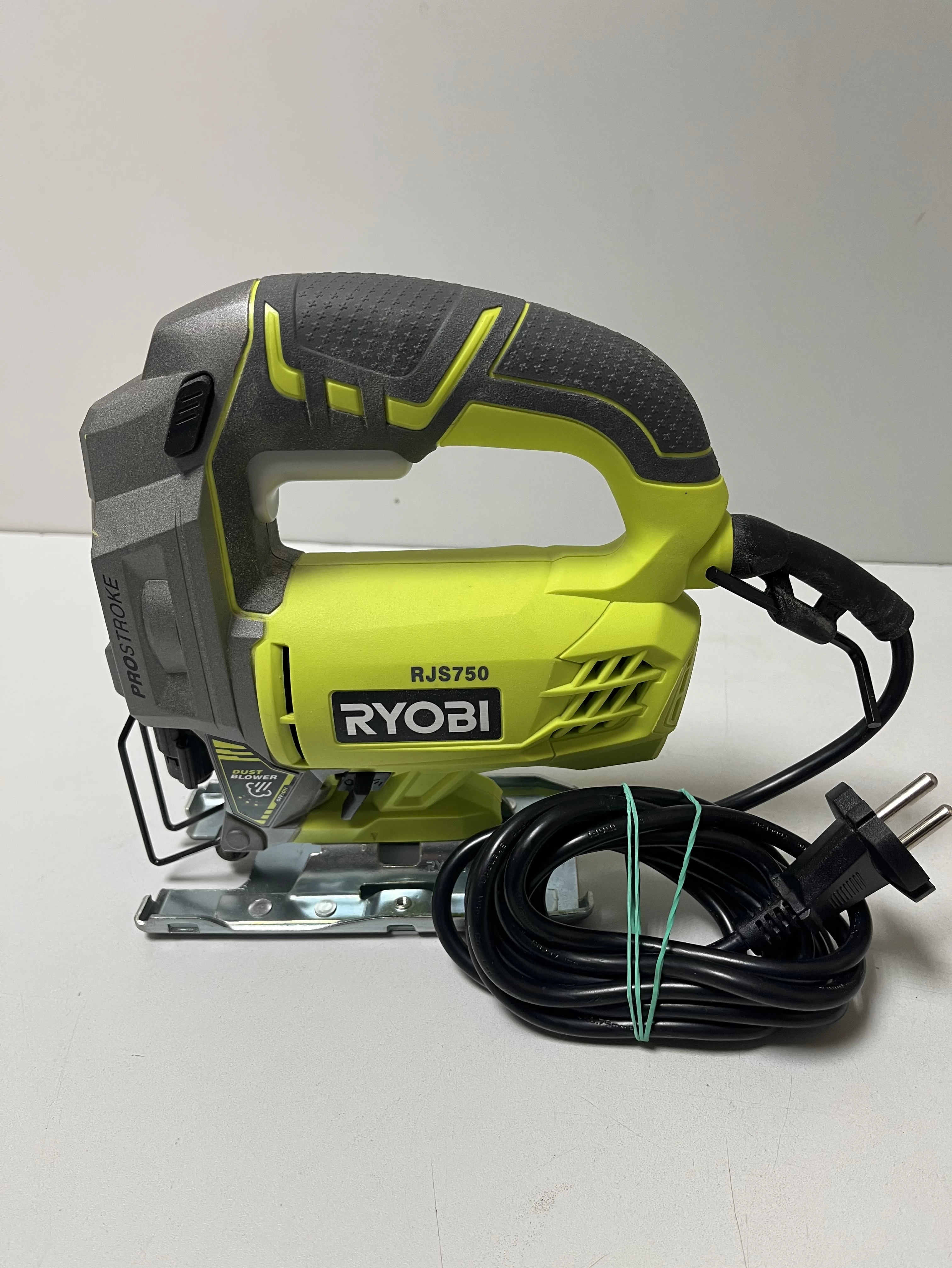 wyrzynarka-ryobi-rjs750-ean-gtin-4892210128300