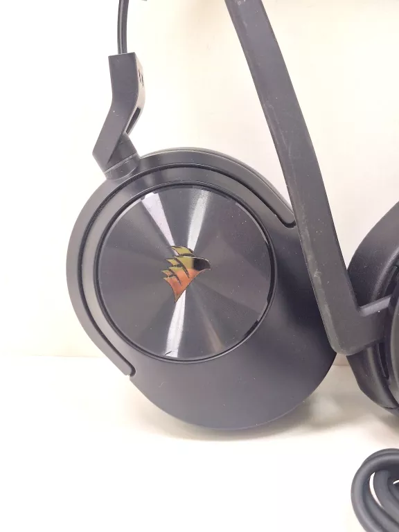 sluchawki-crosair-hs55-stan-11323-2