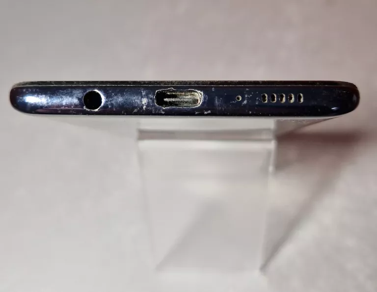 telefon-galaxy-a71-6gb128gb-wbudowana-pamiec-202869-214189