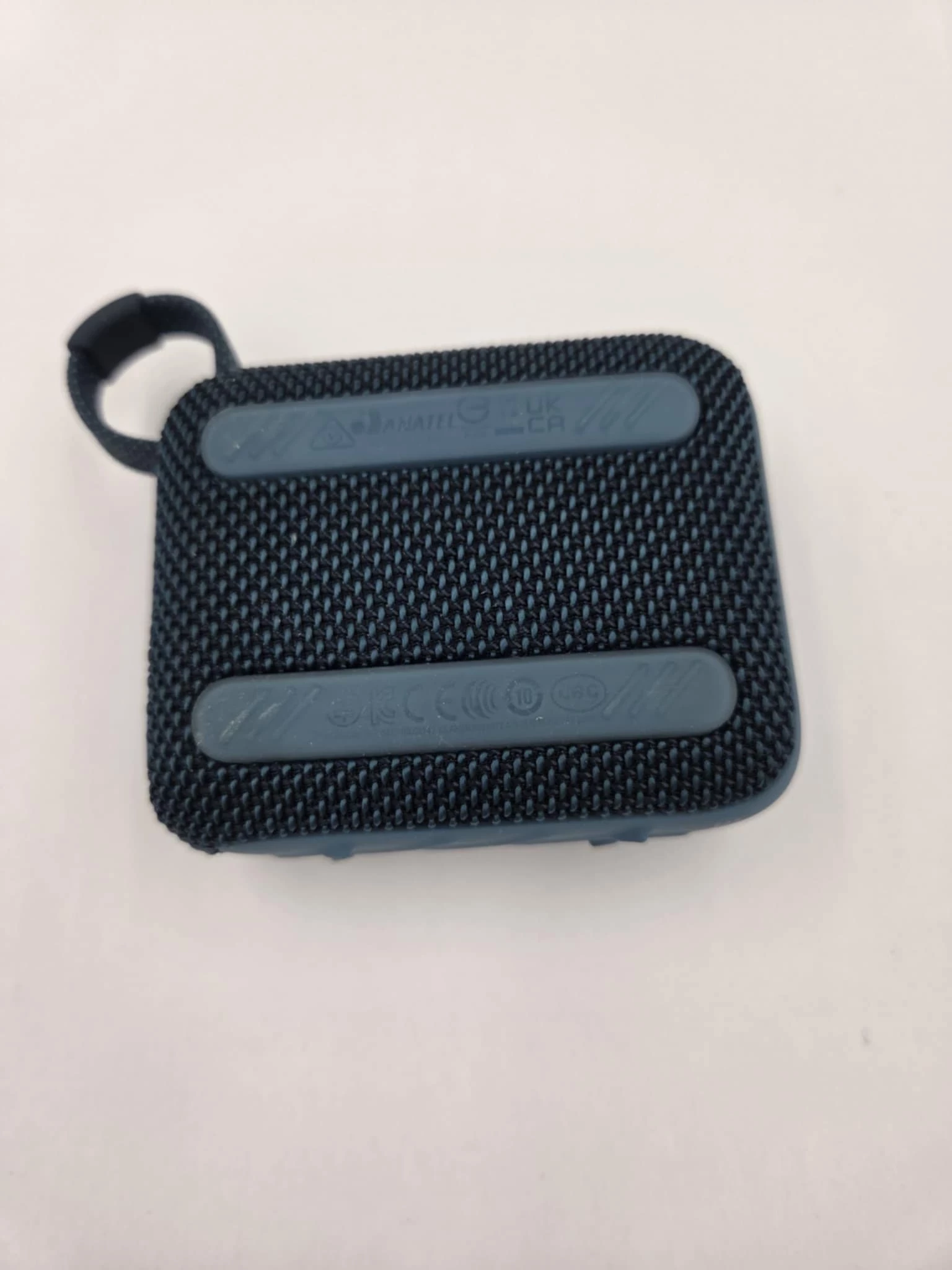 glosnik-jbl-go-4-moc-420