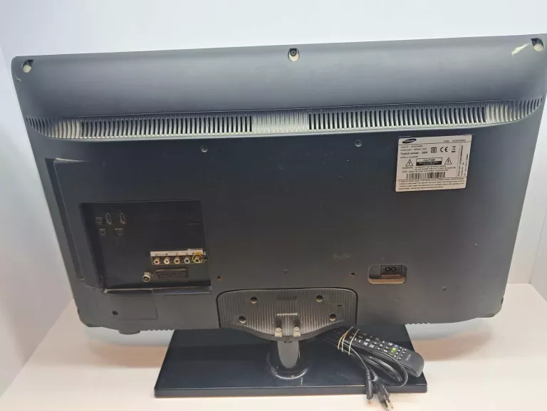 telewizor-samsung-ue32eh40000-pilot-kod-producenta-ue32eh4000wxzt