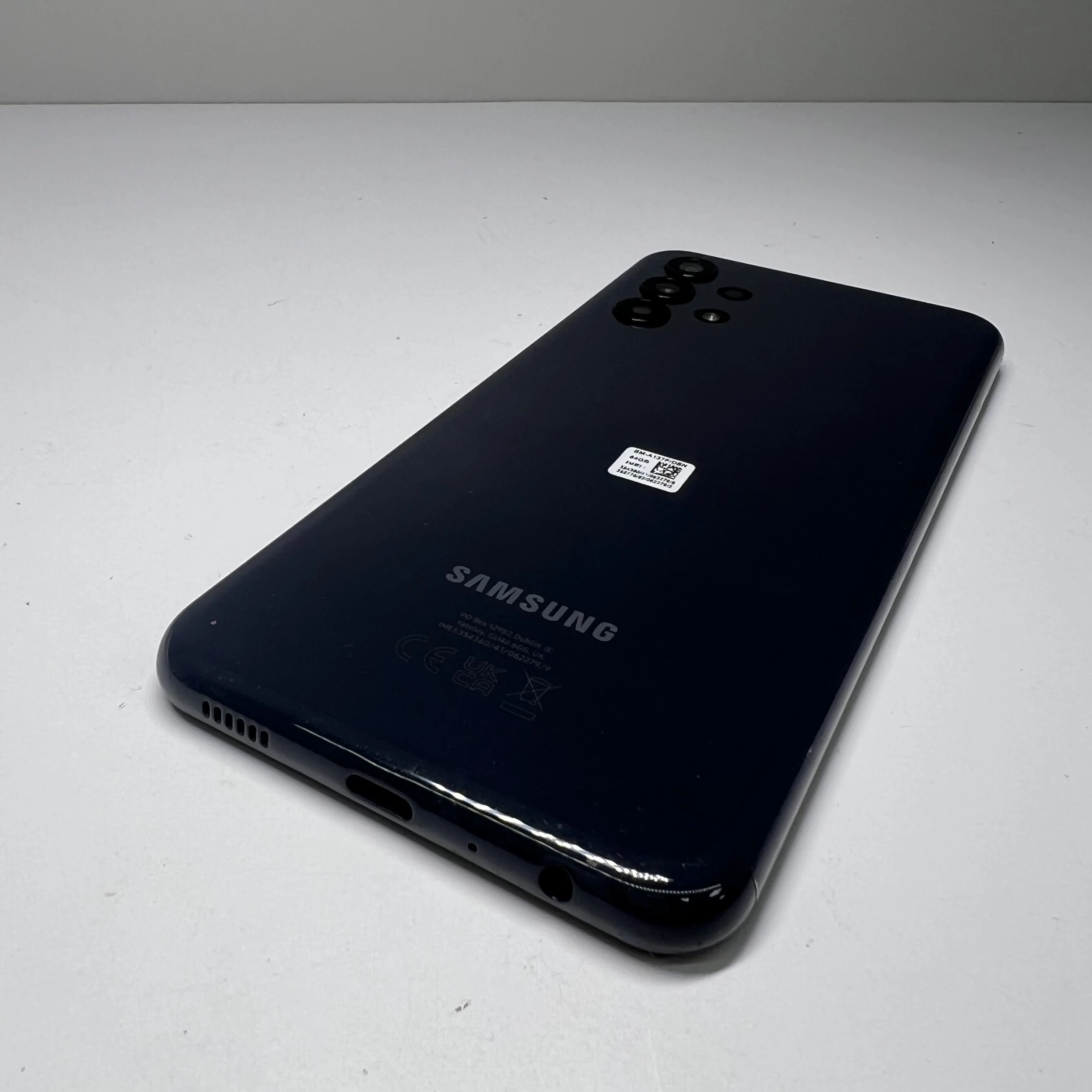 samsung-galaxy-a13-464gb-zestaw-kod-producenta-o-samsungala13blck