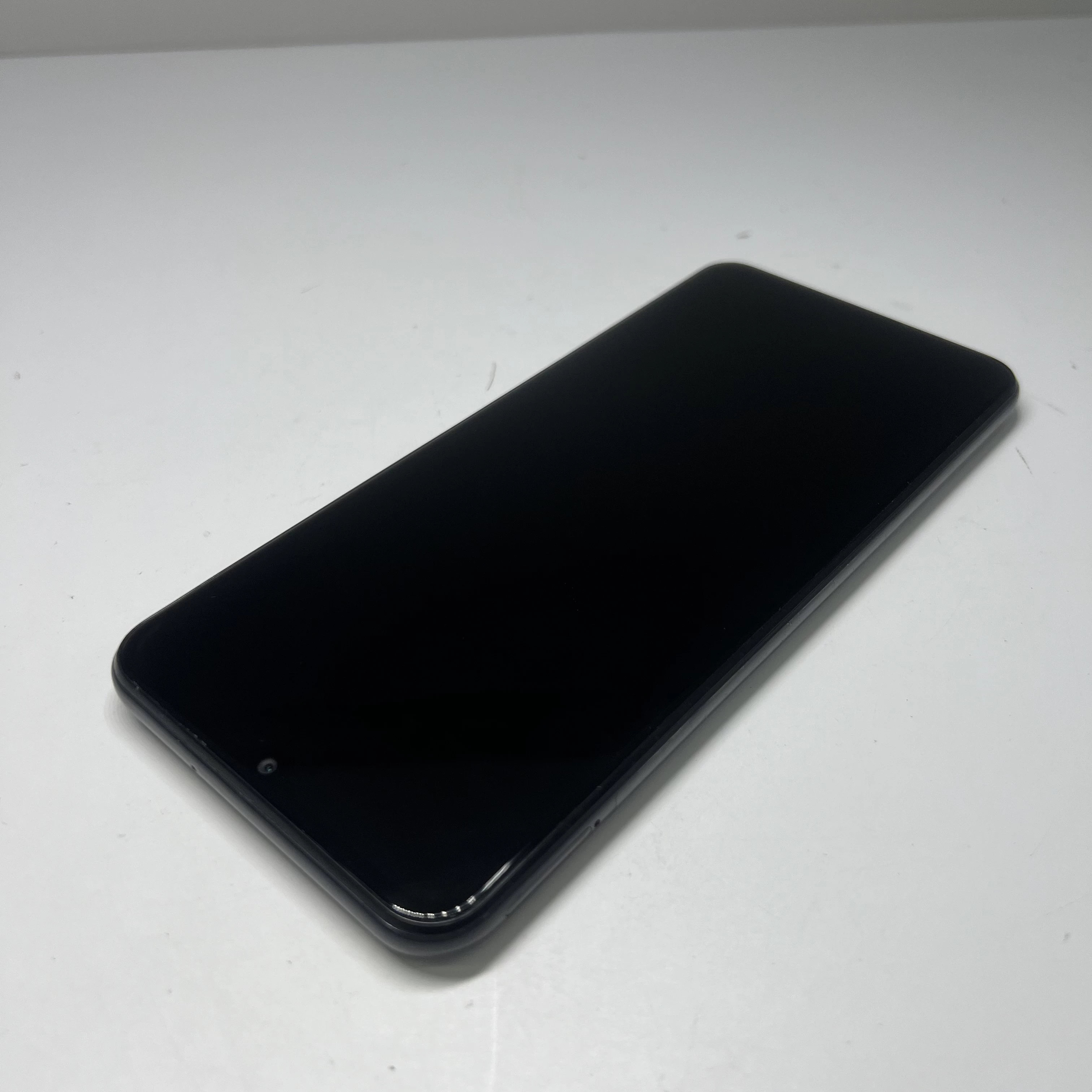 samsung-galaxy-a13-464gb-zestaw-wbudowana-pamiec-202869-214193