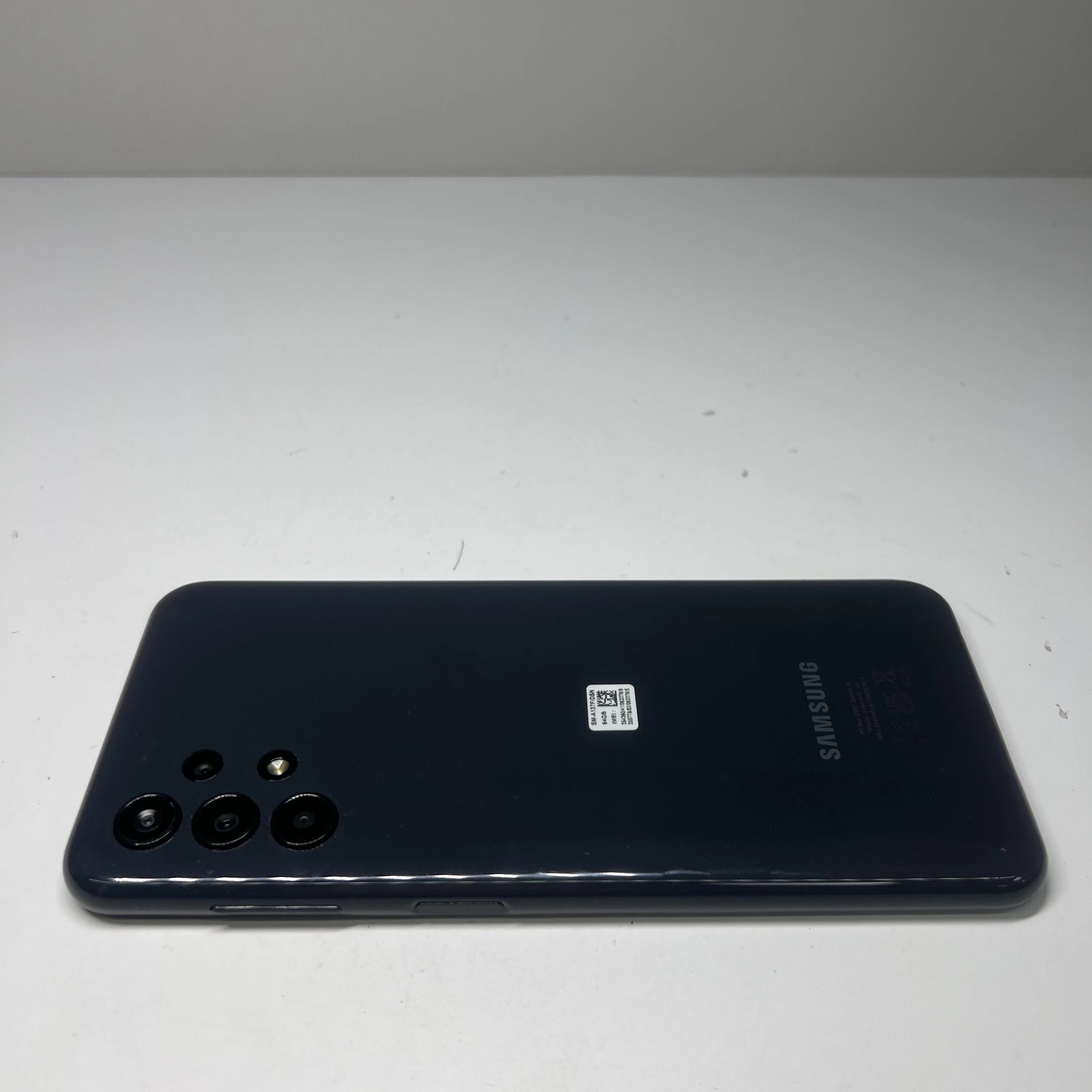 samsung-galaxy-a13-464gb-zestaw-typ-202685-212929