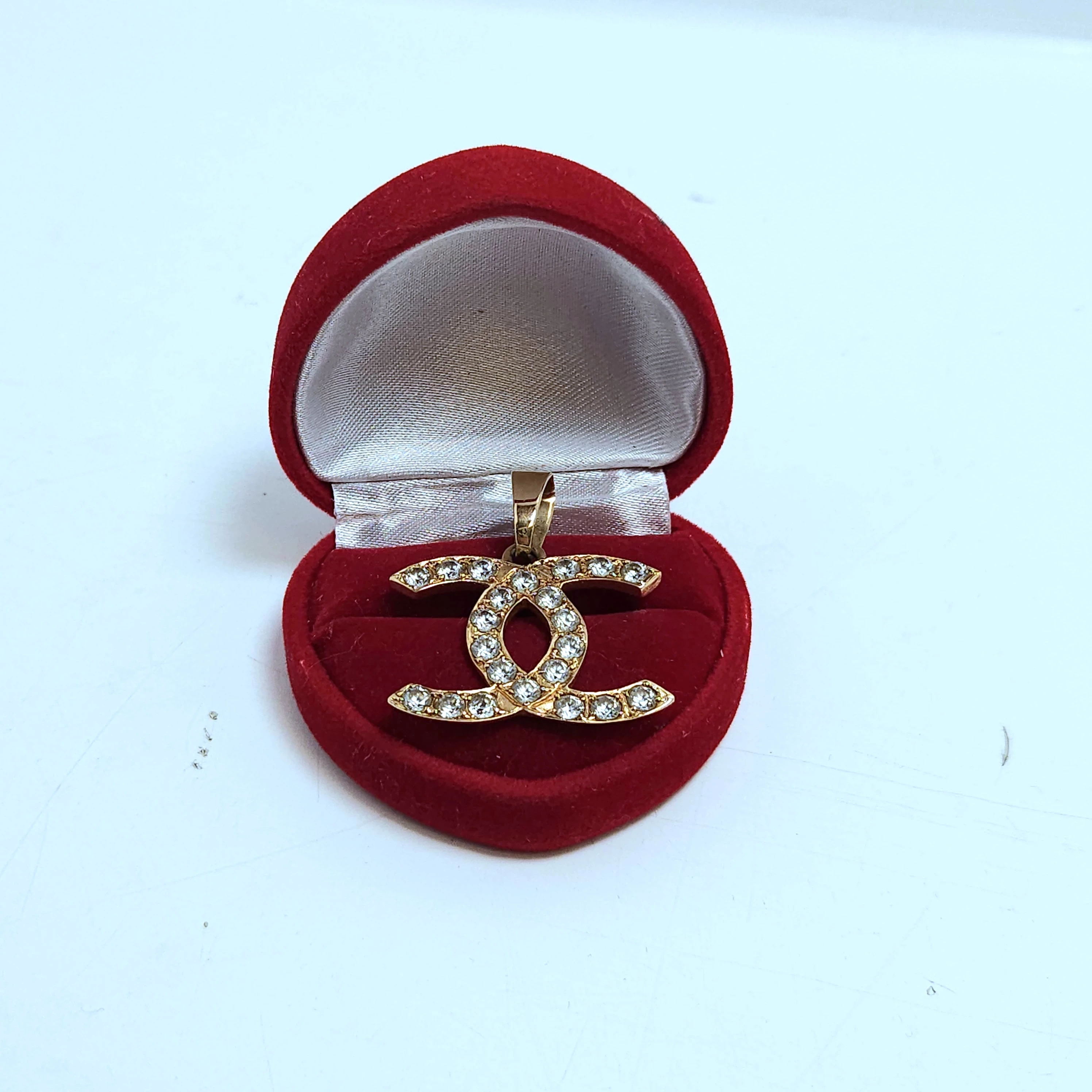 niesamowita-zlota-zawieszka-p585-522-g-staromiejska-6-jawor-sj