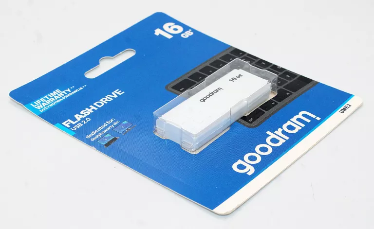 pendrive-goodram-16gb-ume2-usb-20-bialy-ume2-0160w0r11-pojemnosc-212738-257082