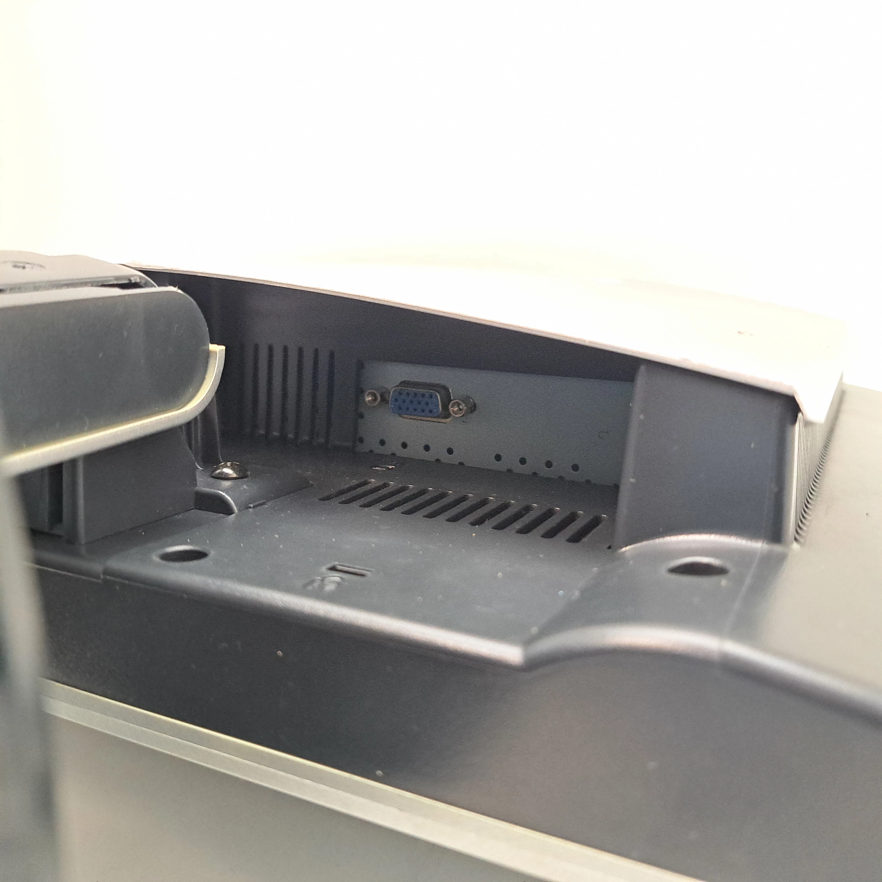 monitor-komputerowy-lcd-lg-1730s-rodzaj-podswietlania-206418-227542