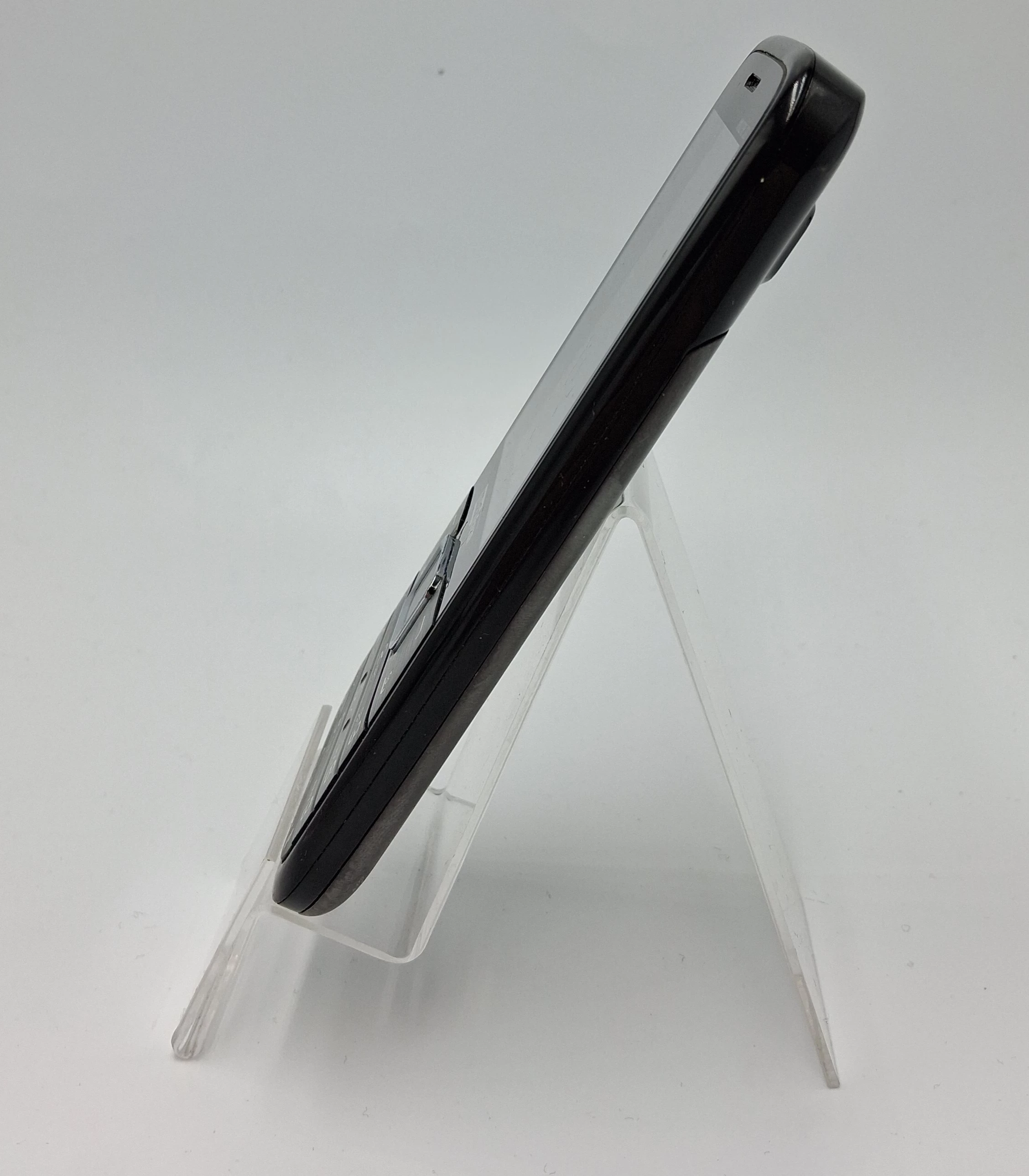 telefon-komorkowy-maxcom-mm238-3g-ean-gtin-5908235973623