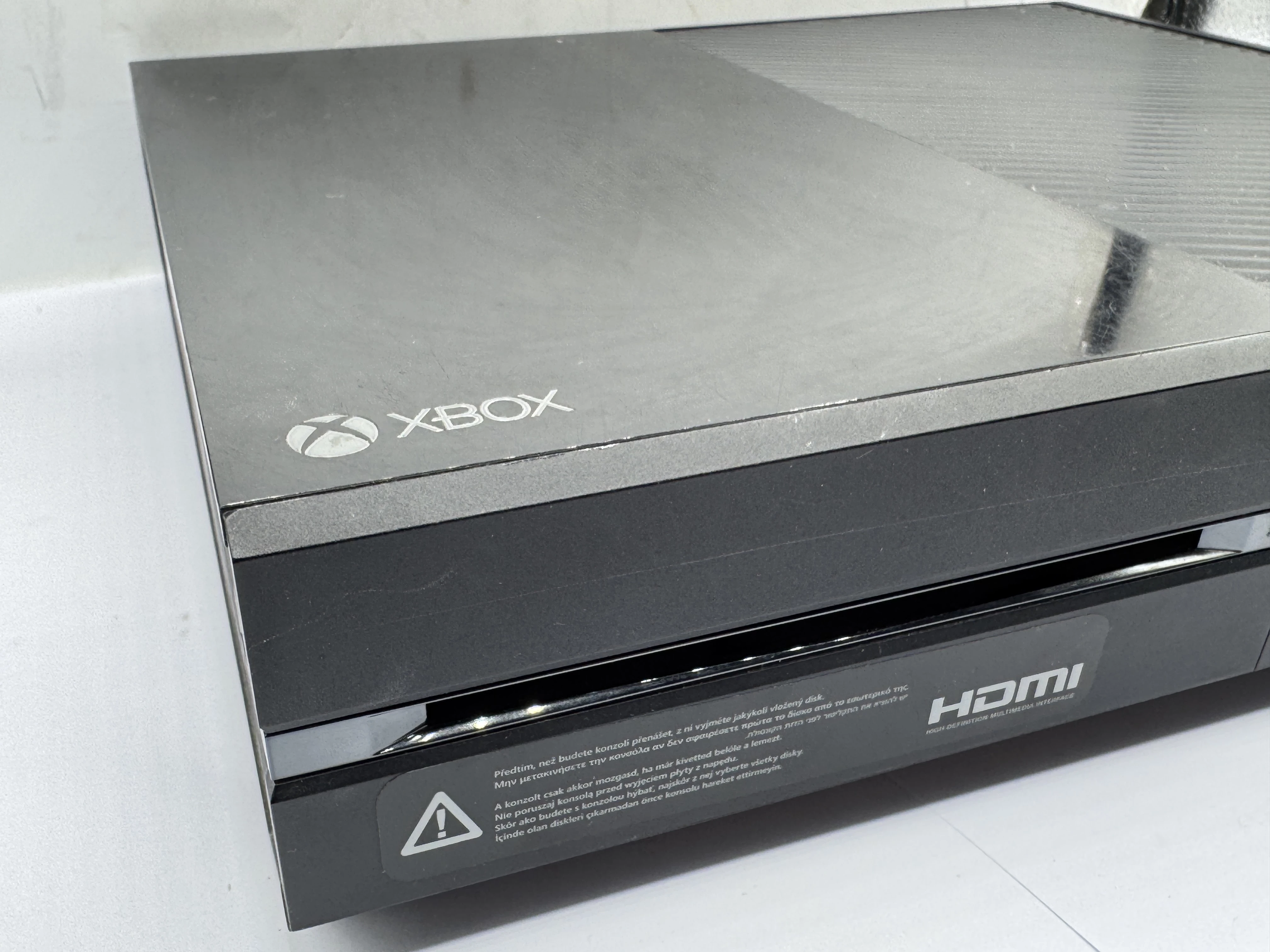 konsola-xbox-one-1540-500gb-2-pady-liczba-kontrolerow-w-zestawie-205994-225554