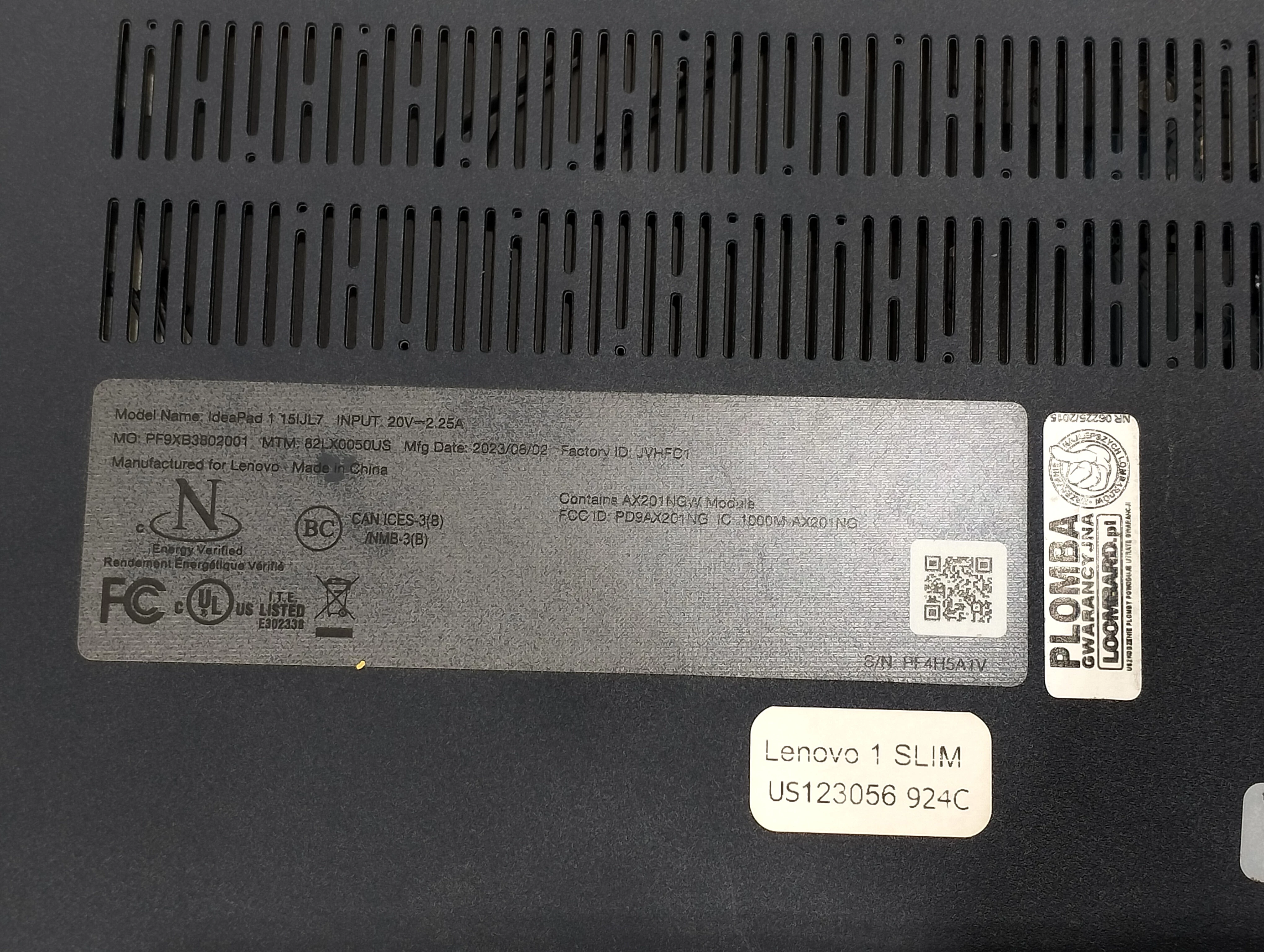 laptop-lenovo-ideapad-1-15ijl7-pojemnosc-dysku-128