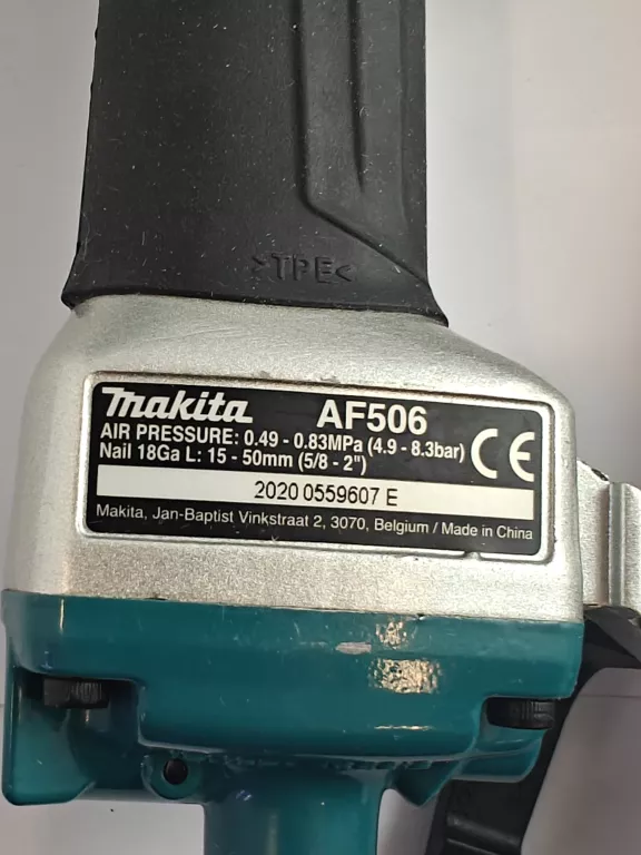 gwozdziarka-makita-af-506-stan-11323-2