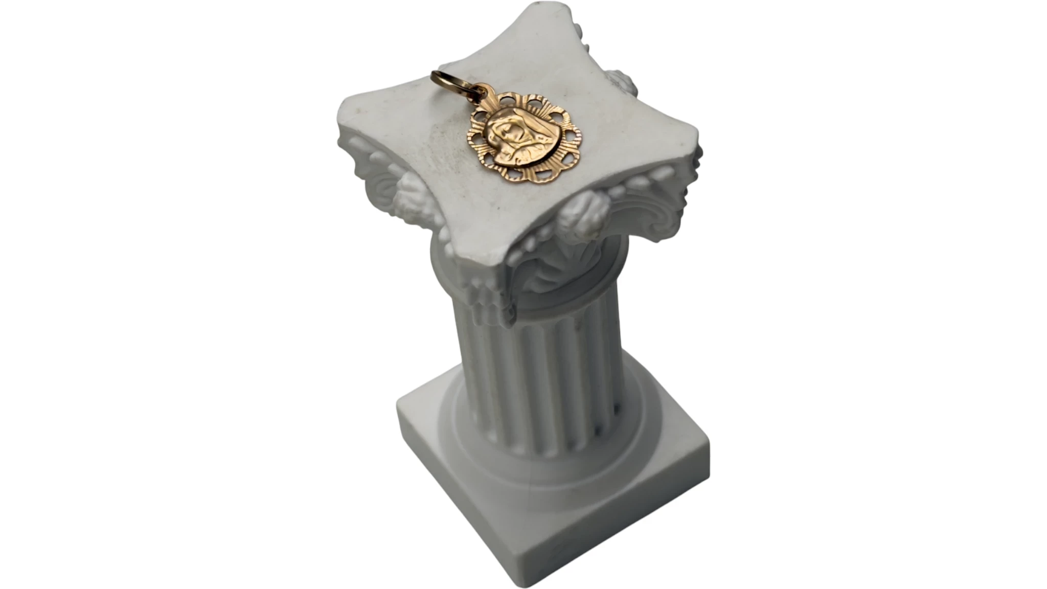 delikatna-zlota-zawieszka-matka-boska-096g-pr585-14k-jednosci-narodowej-45-sj-wroclaw