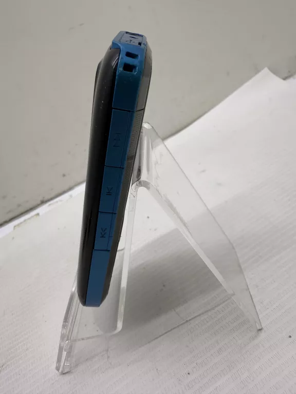 telefon-nokia-xpress-music-lad-przekatna-ekranu-200