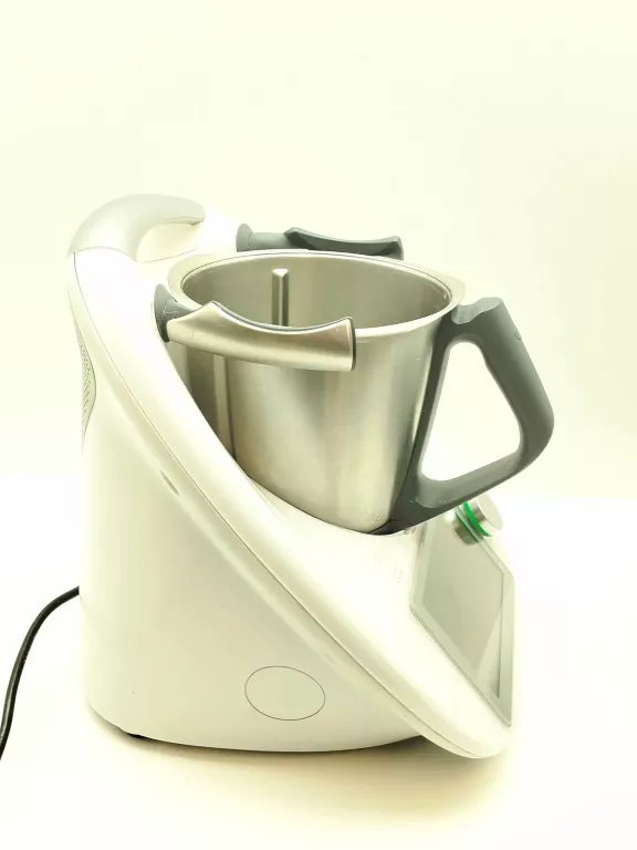robot-kuchenny-thermomix-tm6-funkcje-206850-1