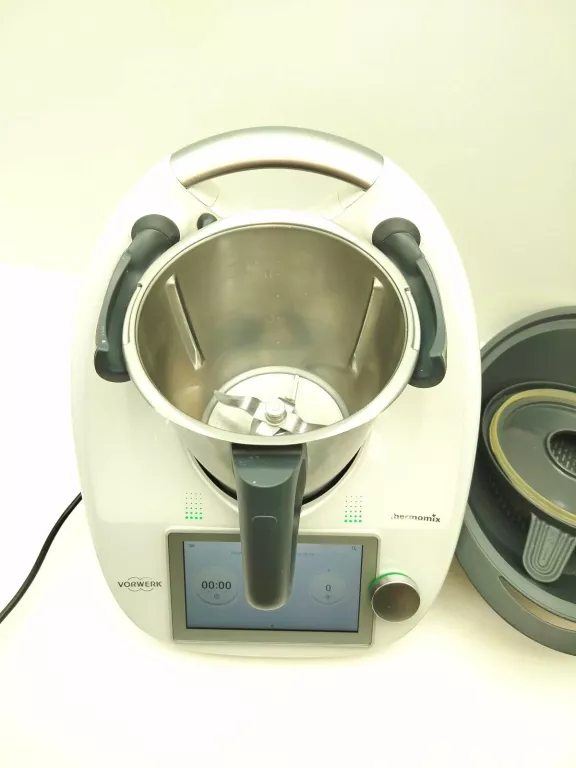 robot-kuchenny-thermomix-tm6-stan-11323-2