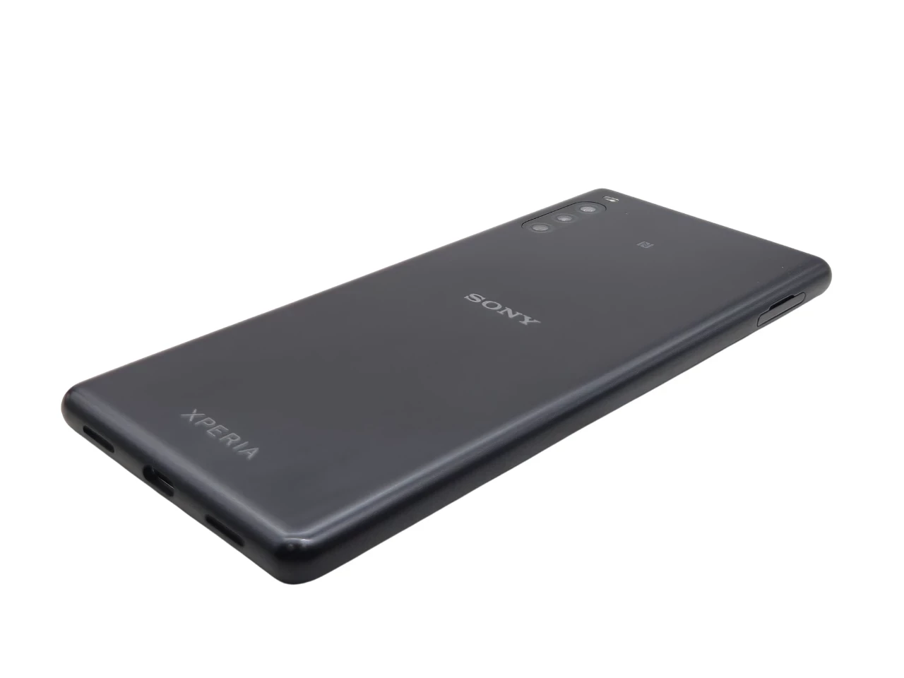 telefon-sony-xperia-10-ii-464-gb-6-3600-mah-60-hz-czarny-przekatna-ekranu-600