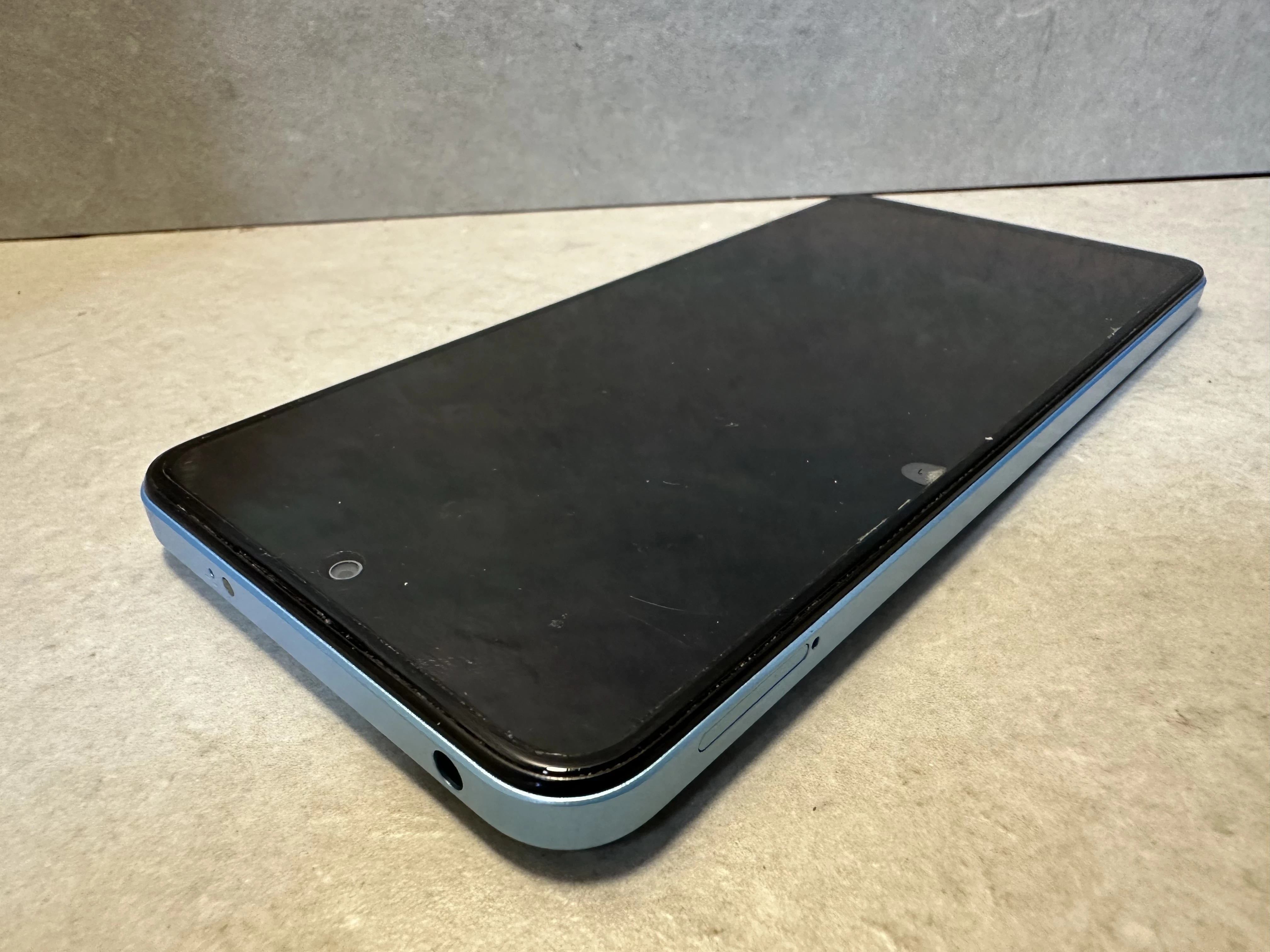 telefon-redmi-note-12-4128gb-stan-11323-2