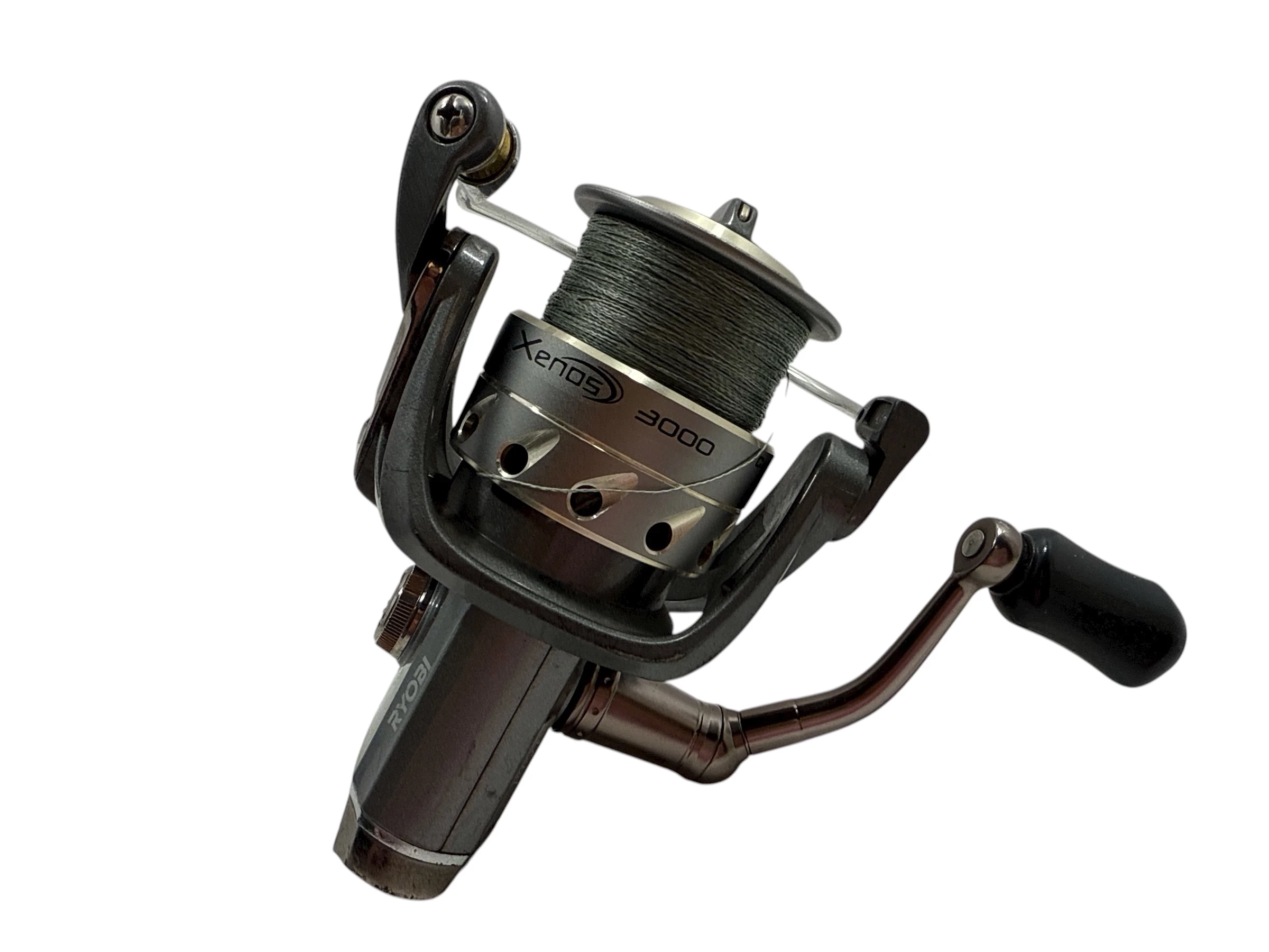 kolowrotek-spinningowy-ryobi-xenos3000-dworcowa-1a-pisz
