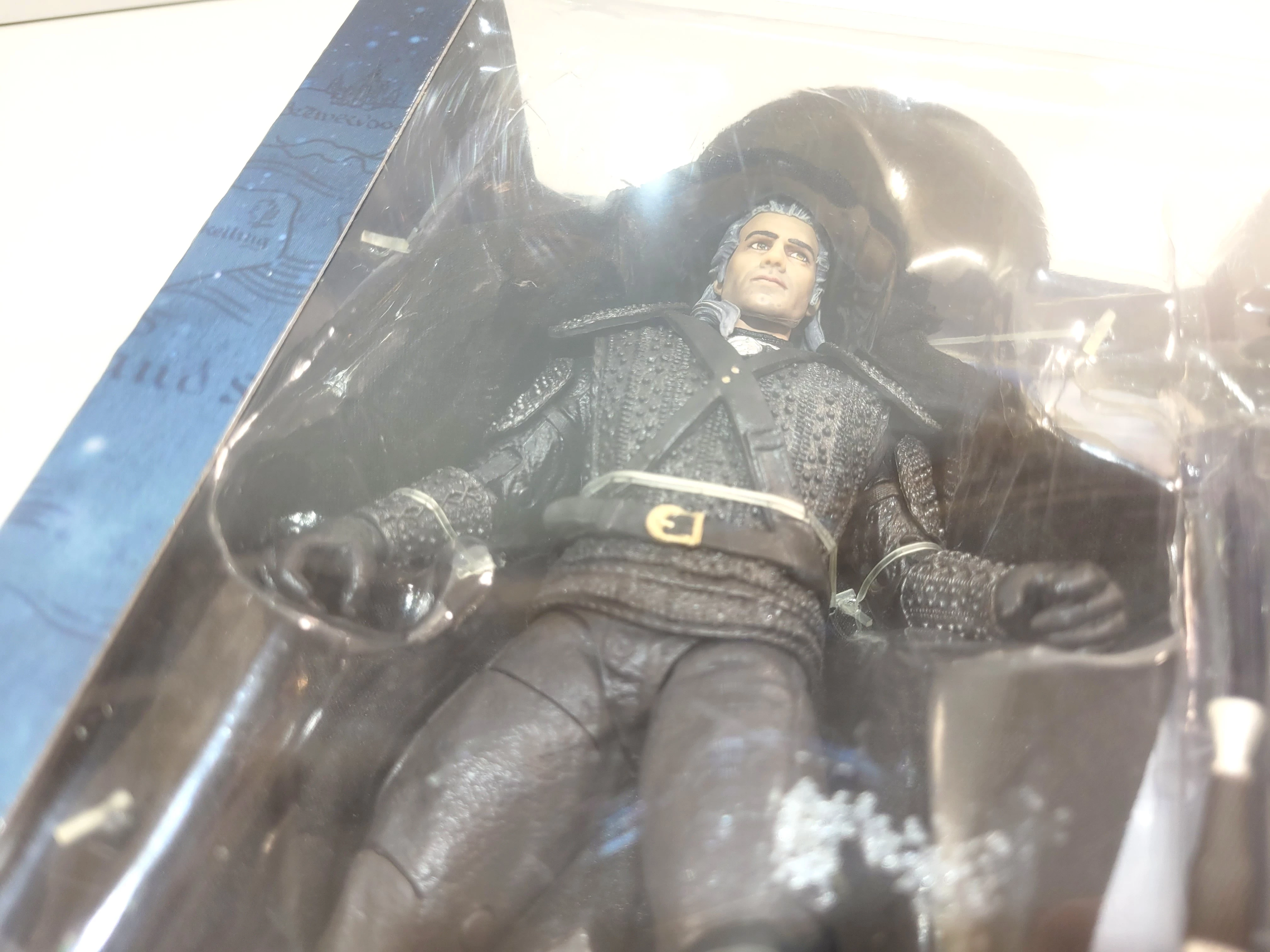 figurka-the-witcher-netflix-geralt-of-rivia-marka-248811-2028409