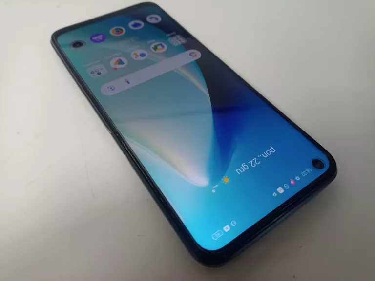 telefon-realme-9-pro-przekatna-ekranu-660