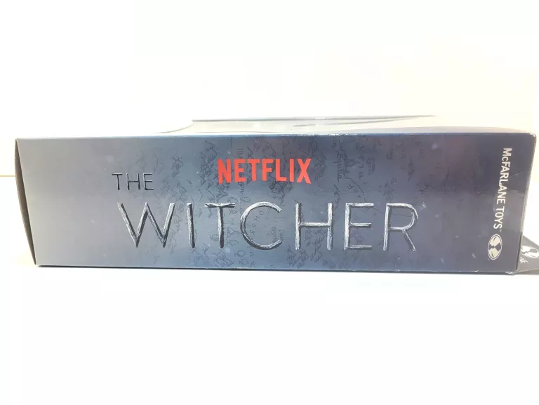 figurka-the-witcher-netflix-geralt-of-rivia-rodzaj-gadzetu-245105-1
