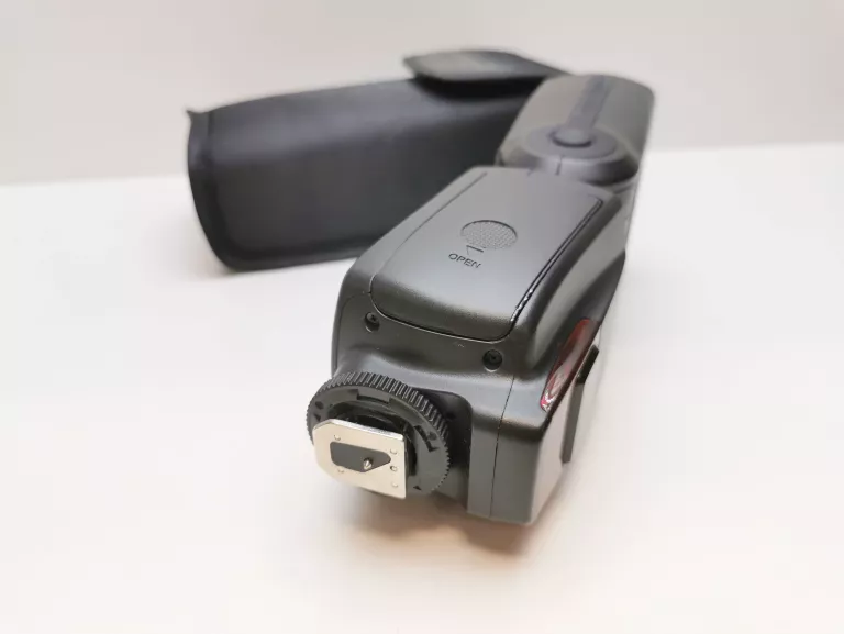 lampa-blyskowa-yongnuo-yn-560ii-liczba-przewodnia-dla-iso-100-58