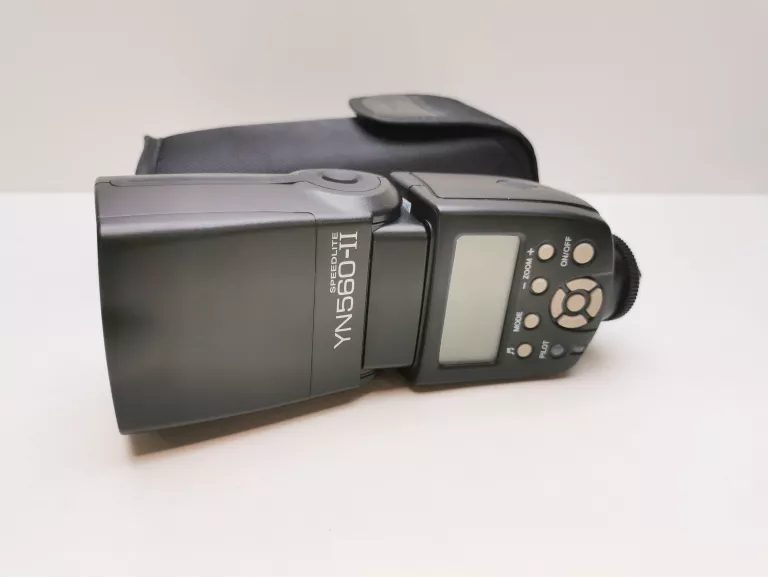 lampa-blyskowa-yongnuo-yn-560ii-gen-augusta-emila-fieldorfa-nila-2c-ostroleka