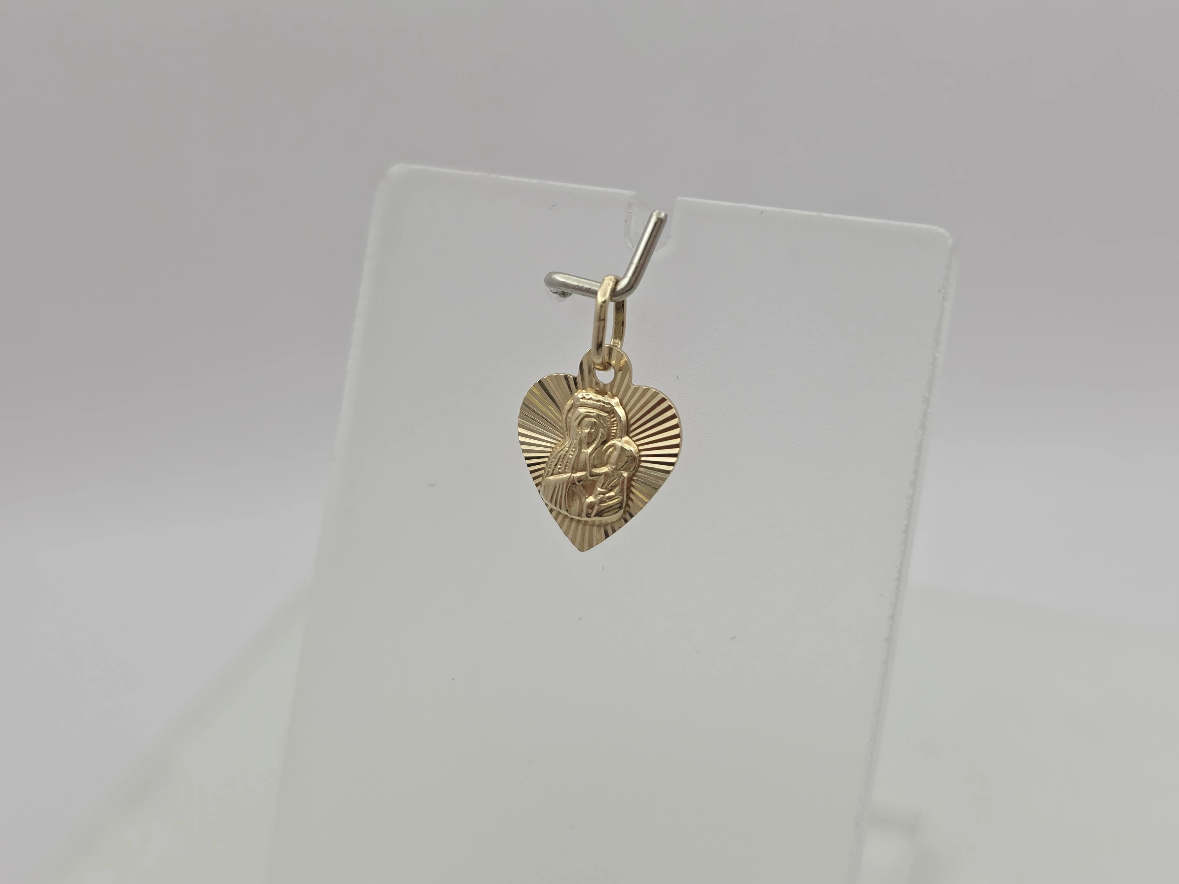 zlota-zawieszka-medalik-585-14k-074g-stan-11323-2