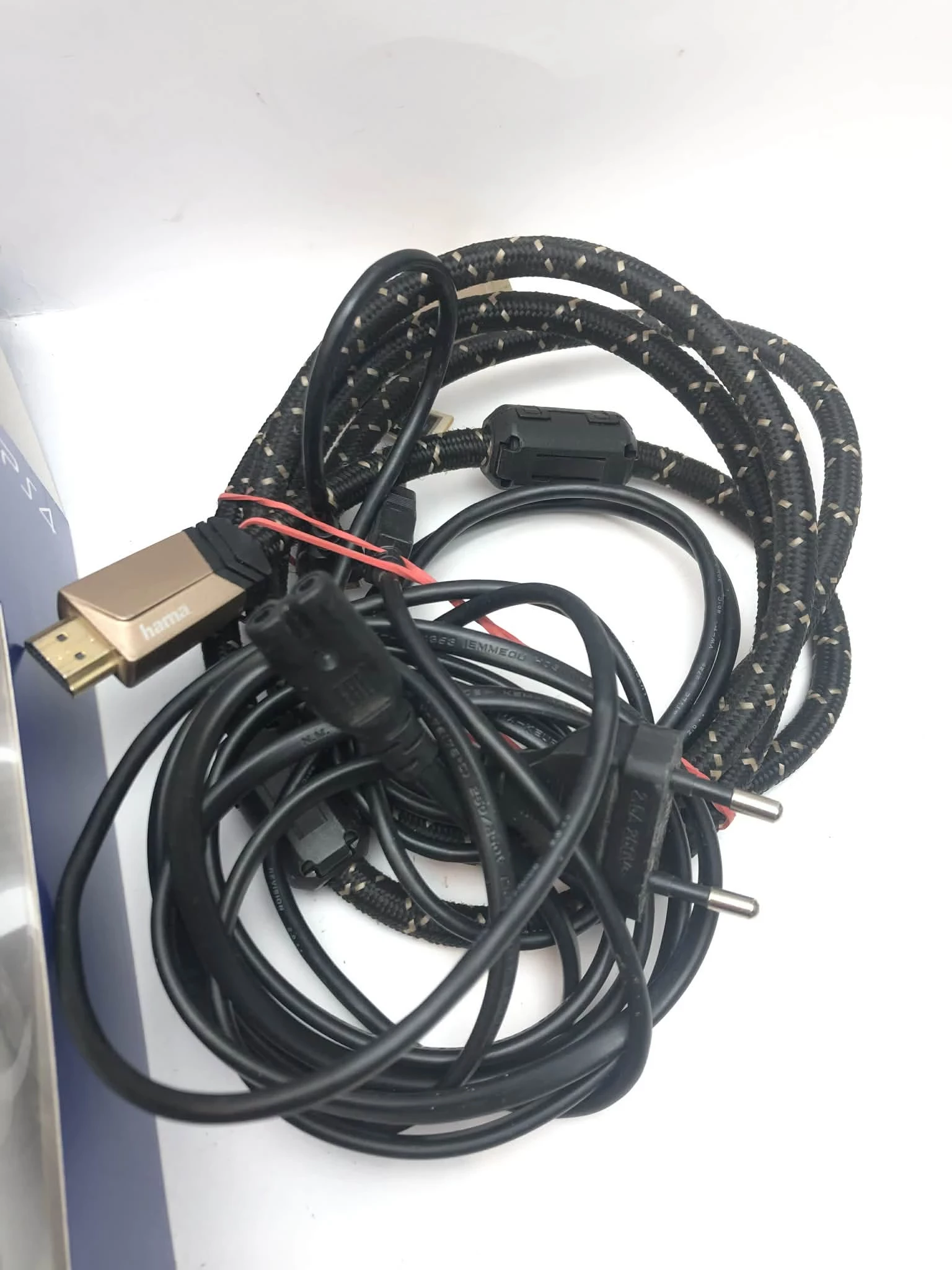 konsola-ps4-fat-500gb-pad-okablowanie-gry-w-zestawie-205998-225570